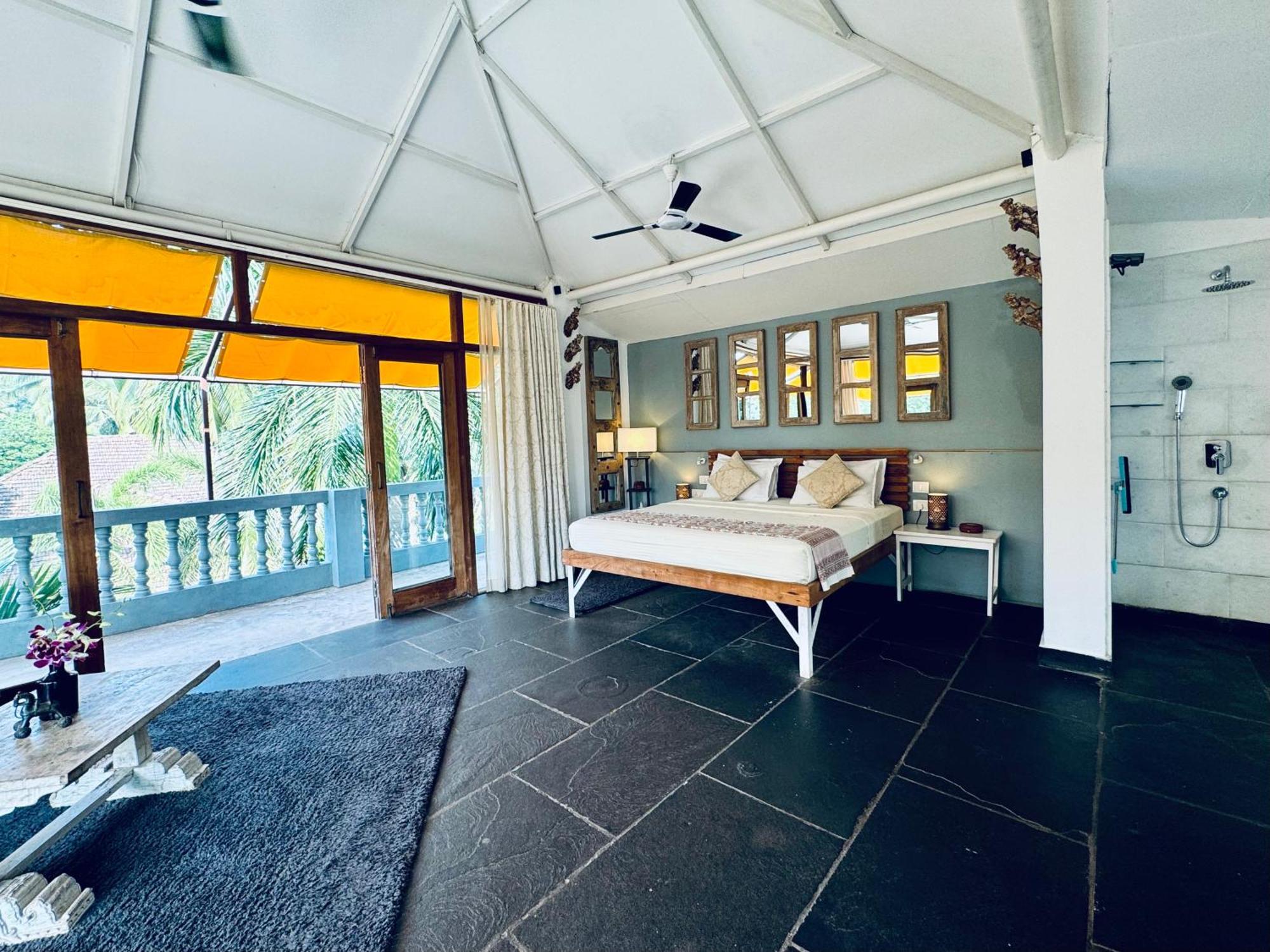 Sea Breeze Room