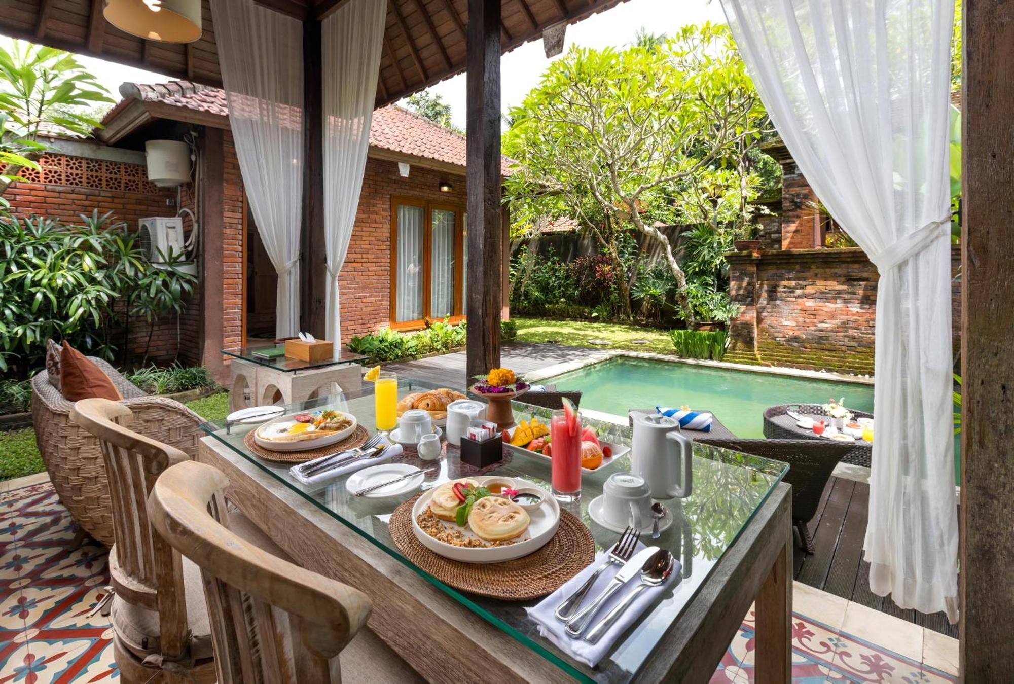 Superior One Bedroom Pool Villa