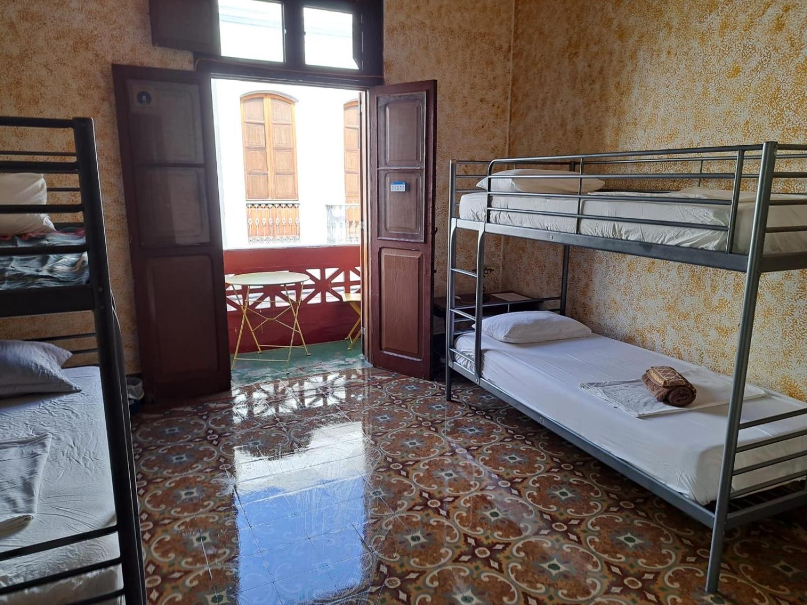 Bed 4-Bed Mixed Dormitory Room