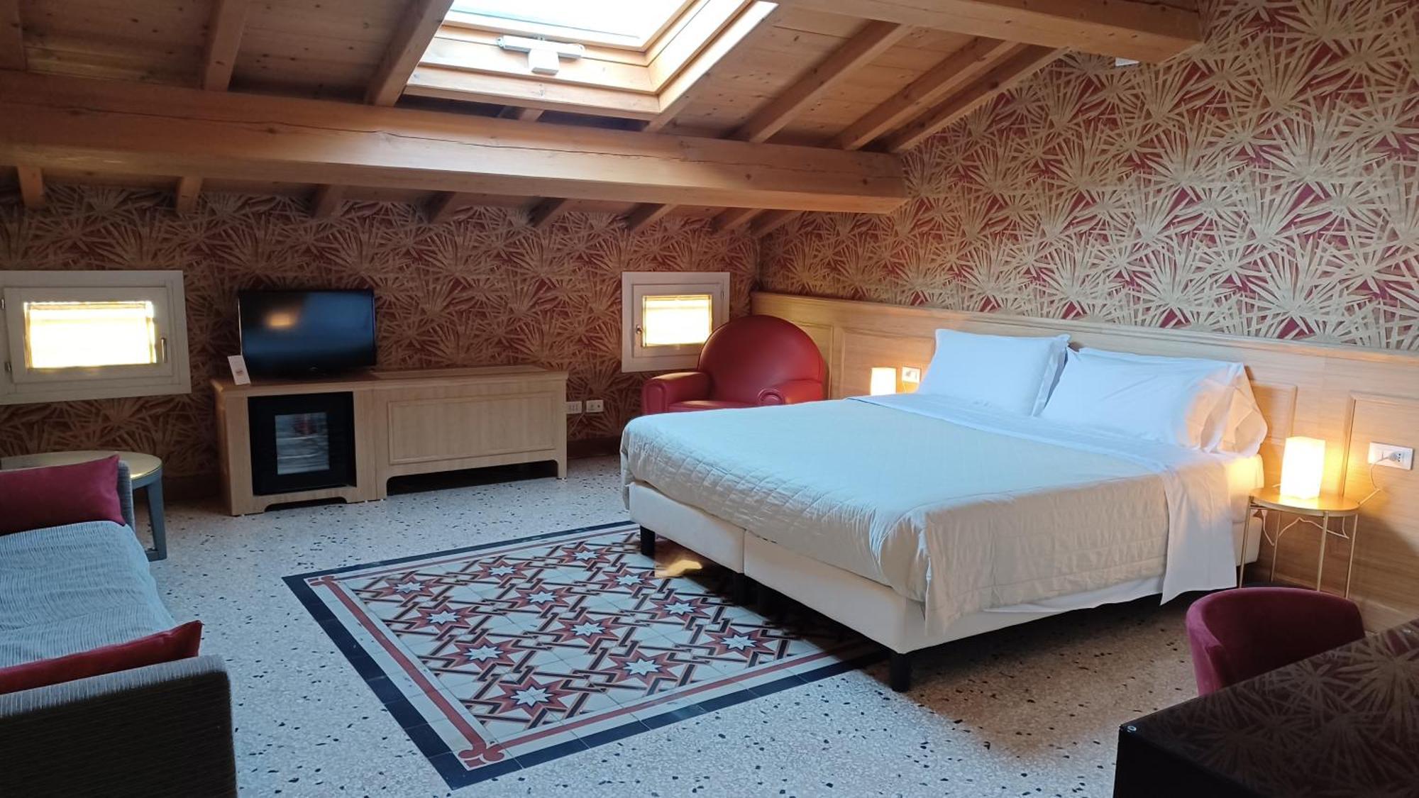 Double or Twin Room