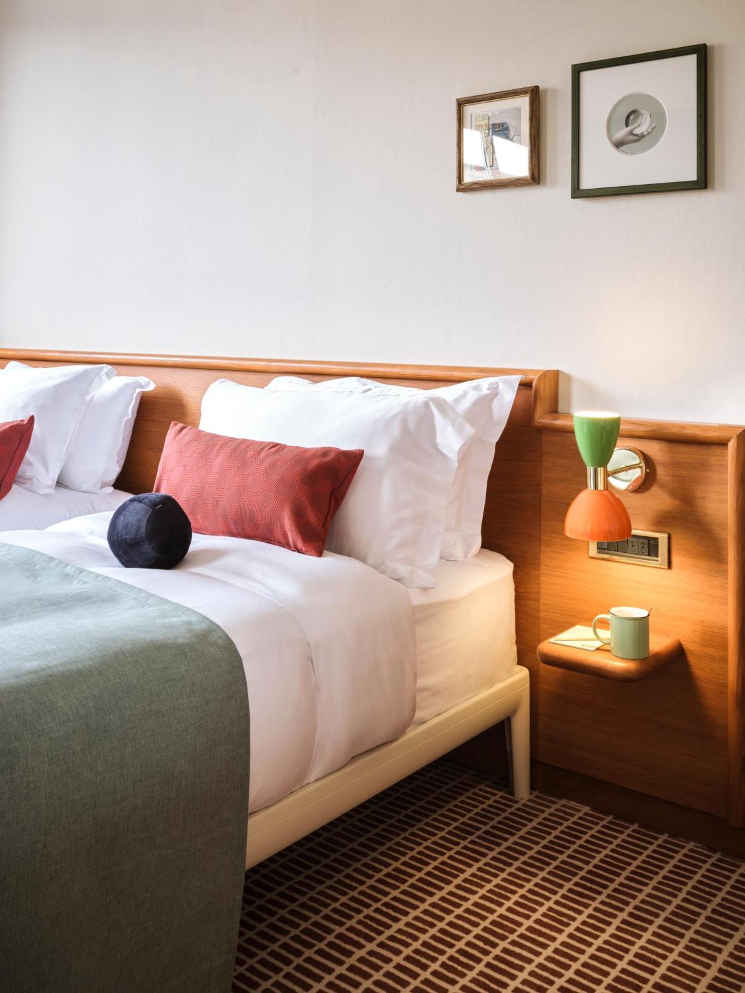 Large Double Room