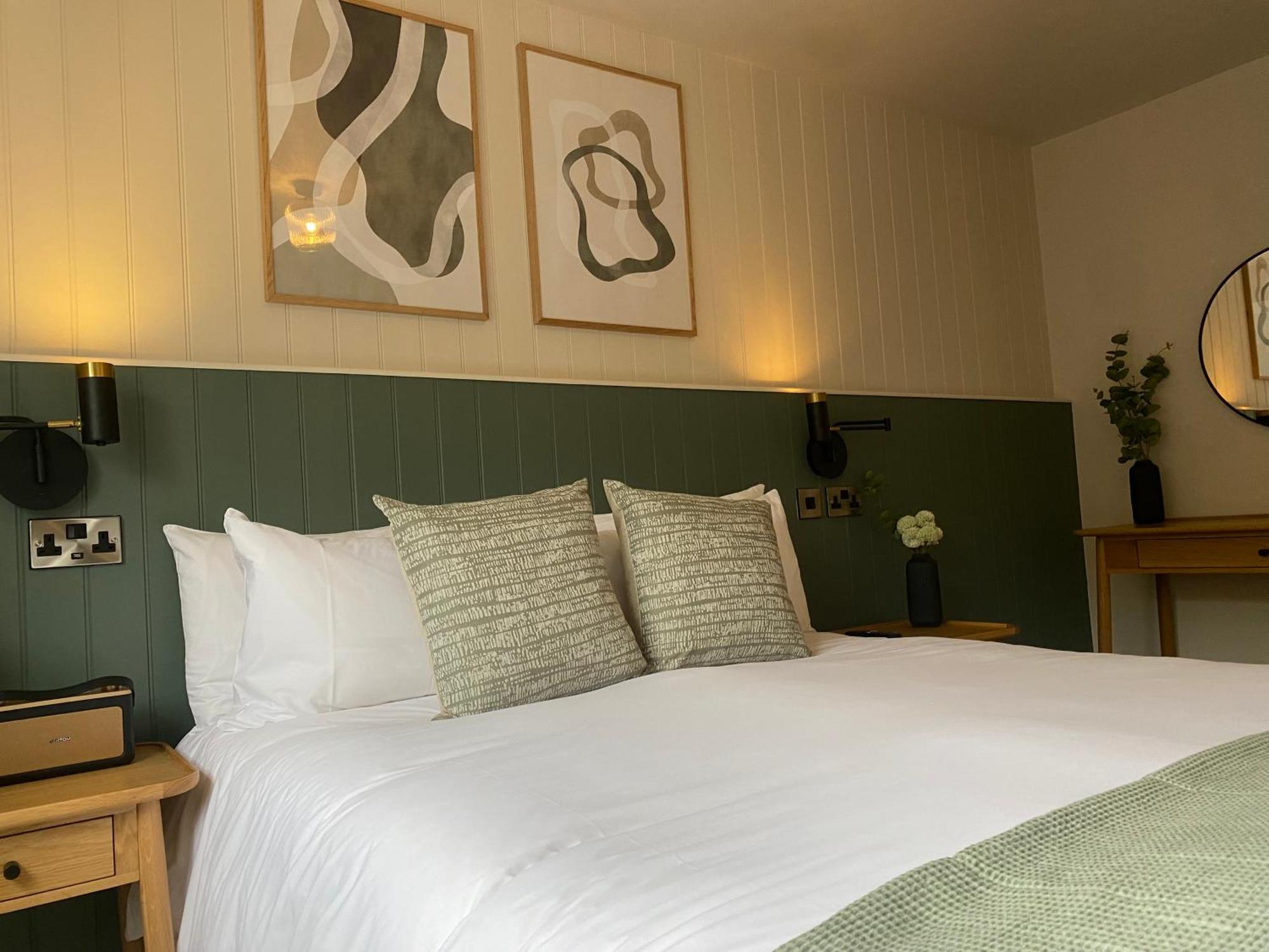 Double Room Private Bathroom