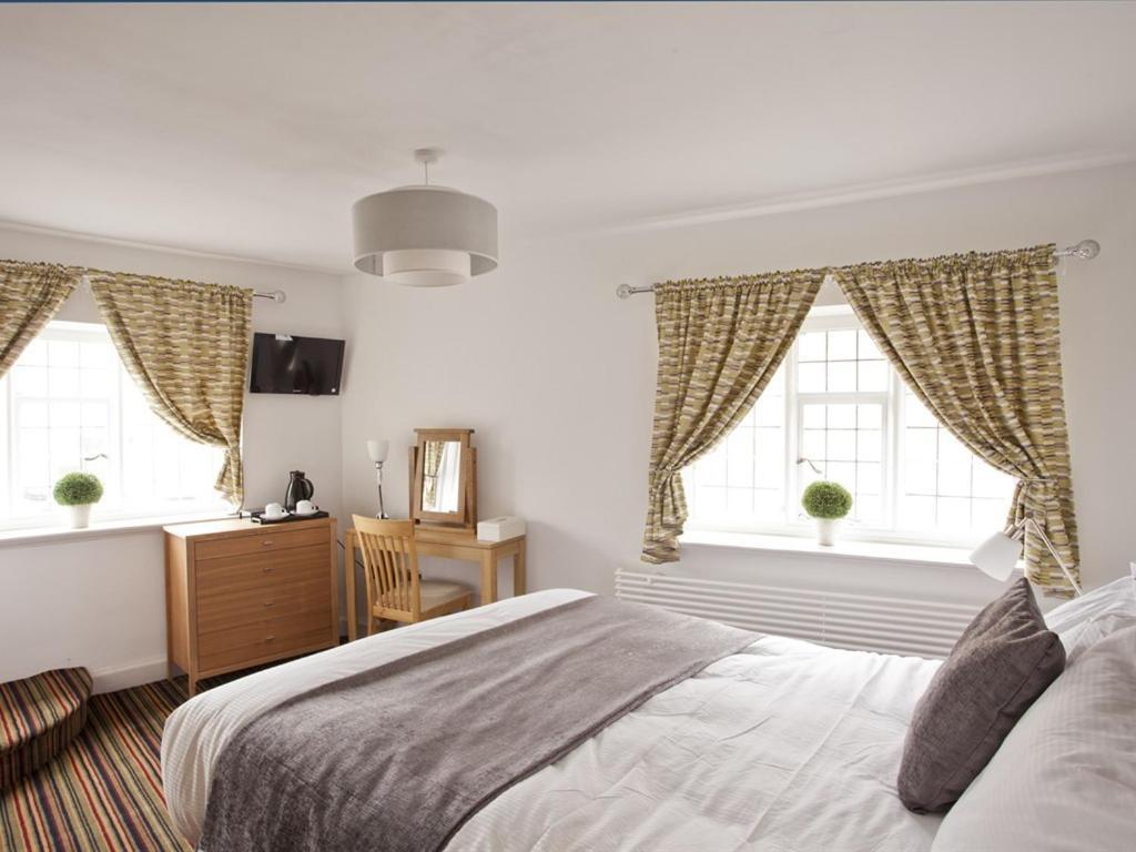 King Room,1588201841:JPEG