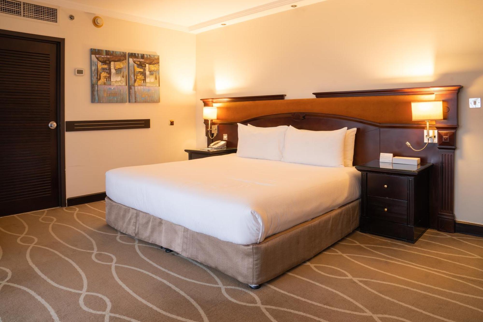 Hafeet Classic King Room on F&B on Spa