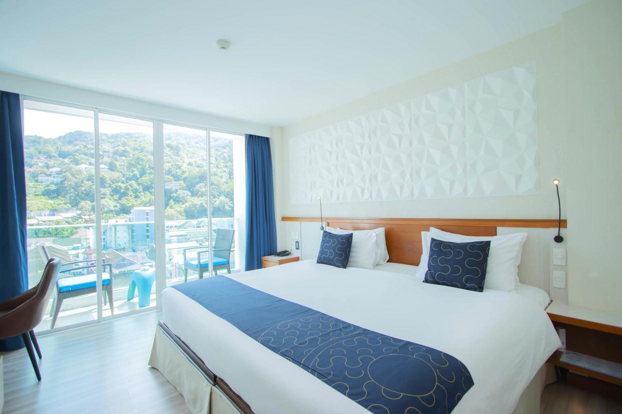 Double Room High Floor Views