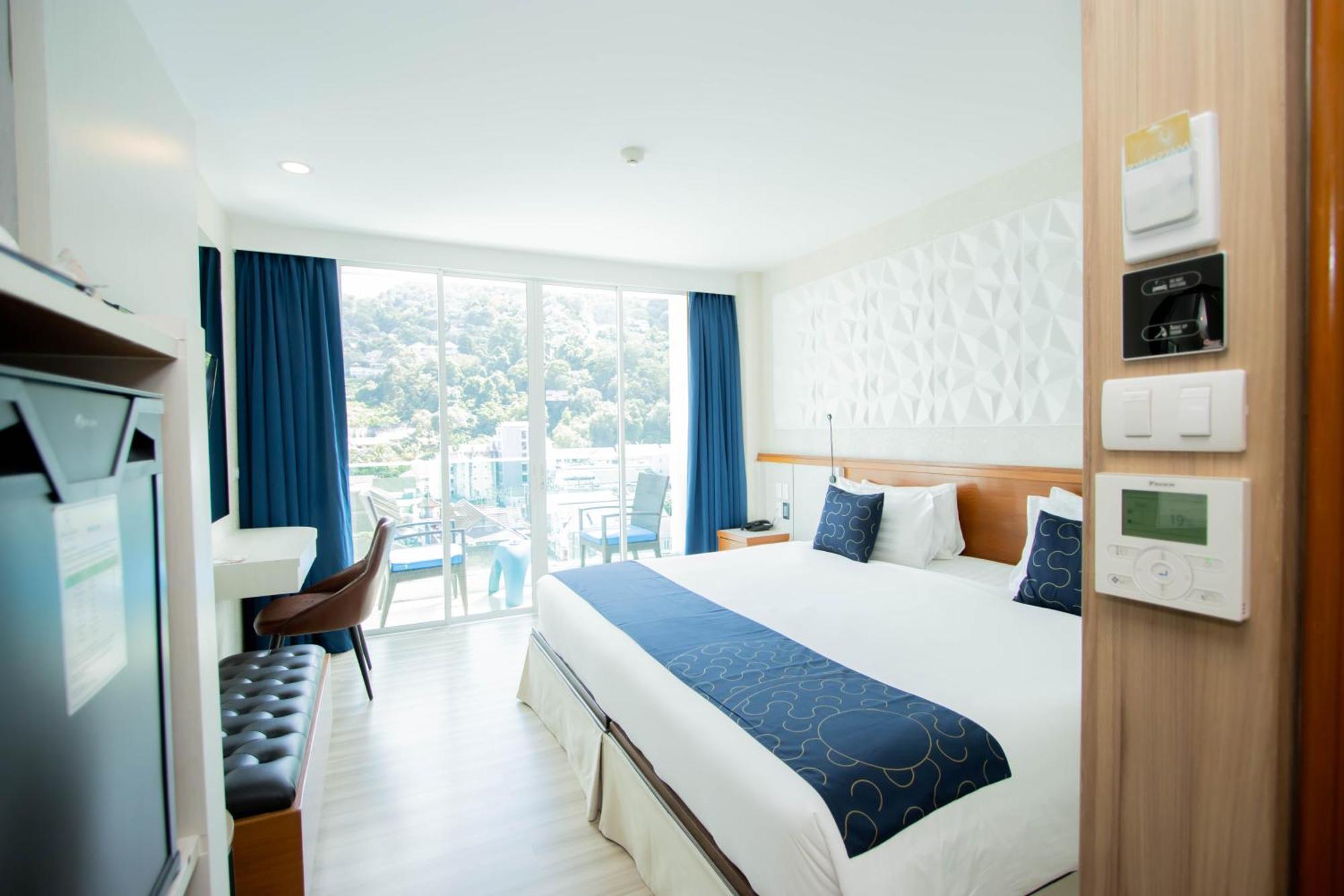 Double Room High Floor Views