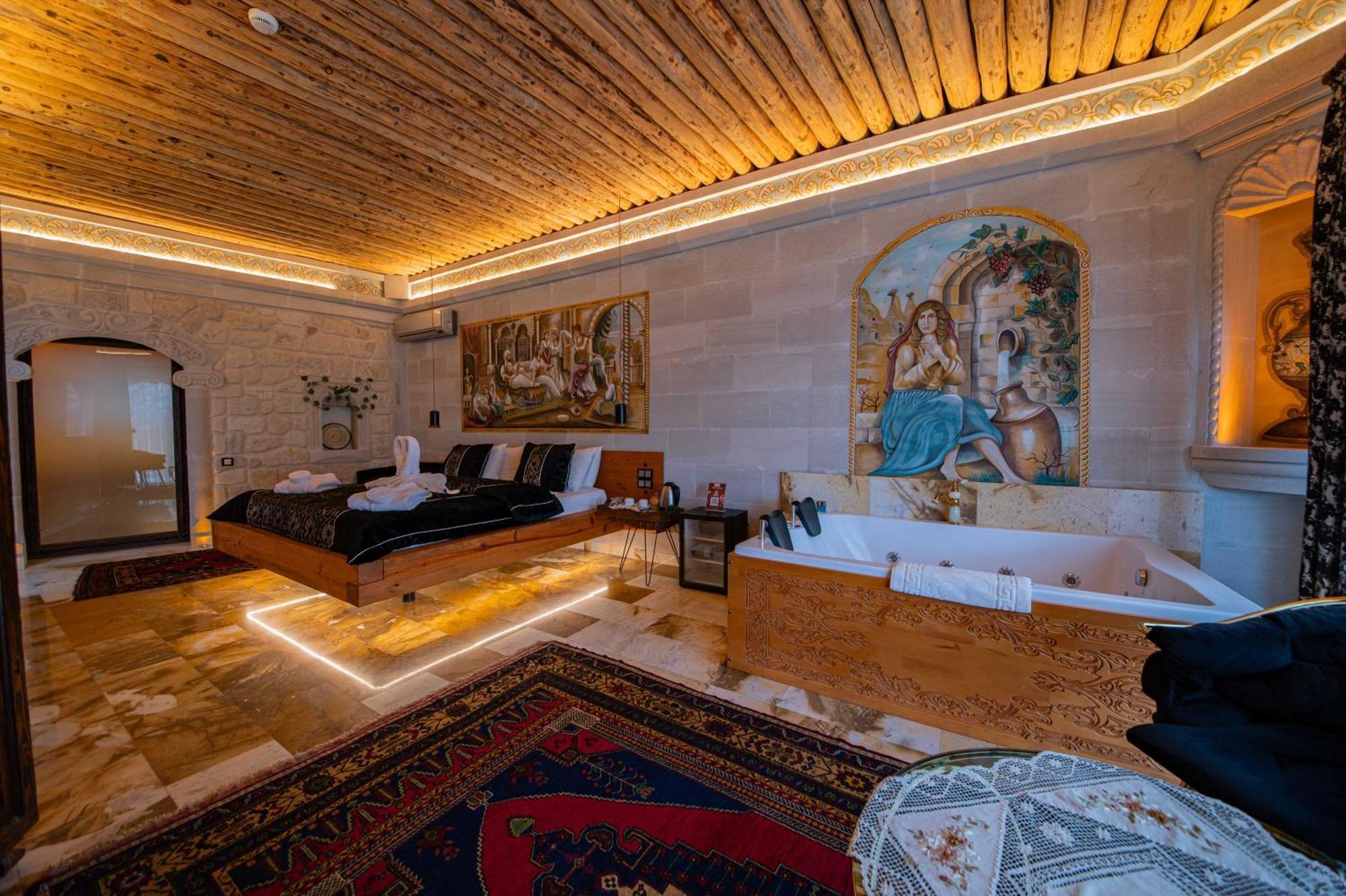Large Double Room,1537657360:JPEG