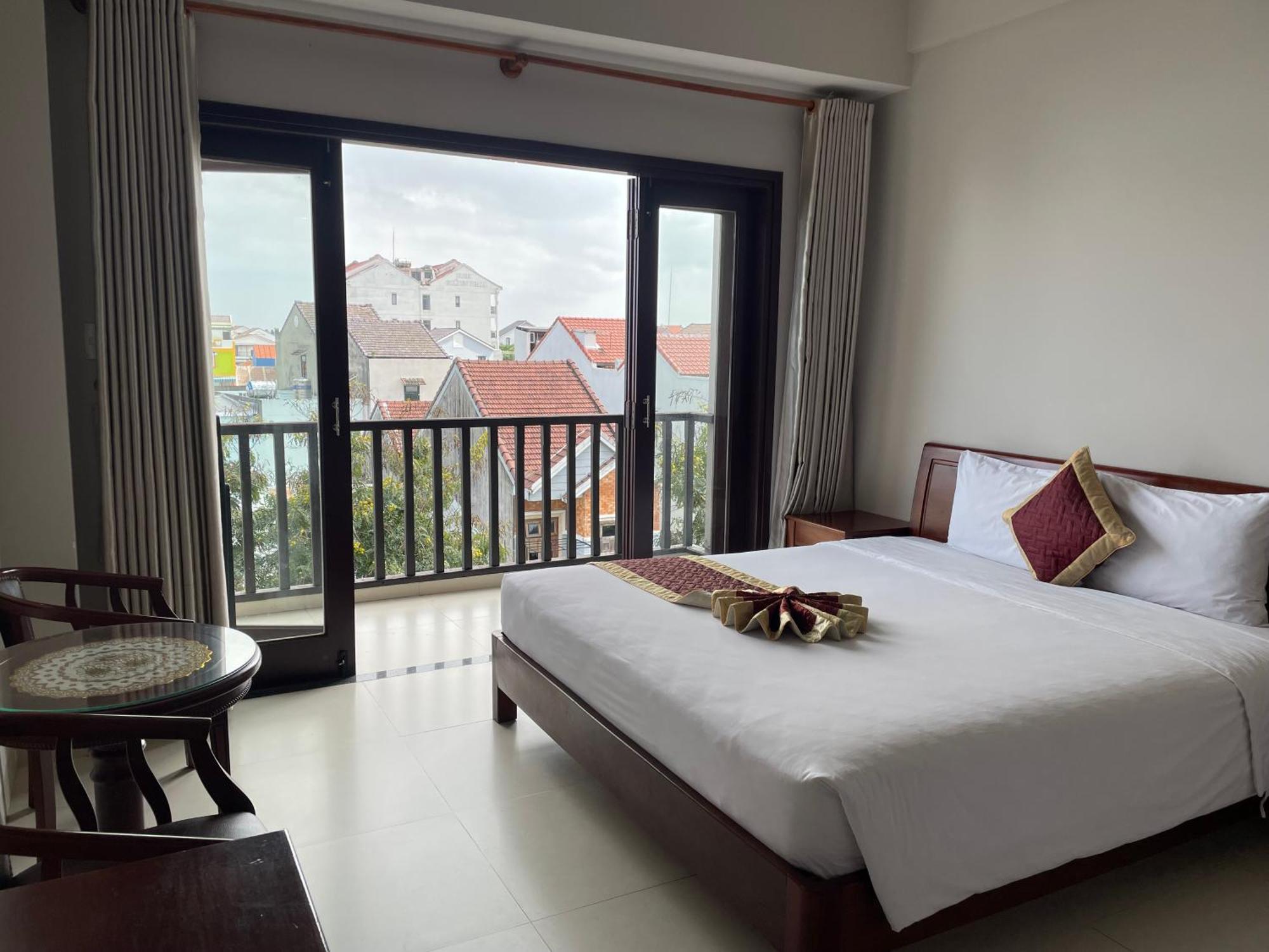 Deluxe Double or Twin Room Balcony
