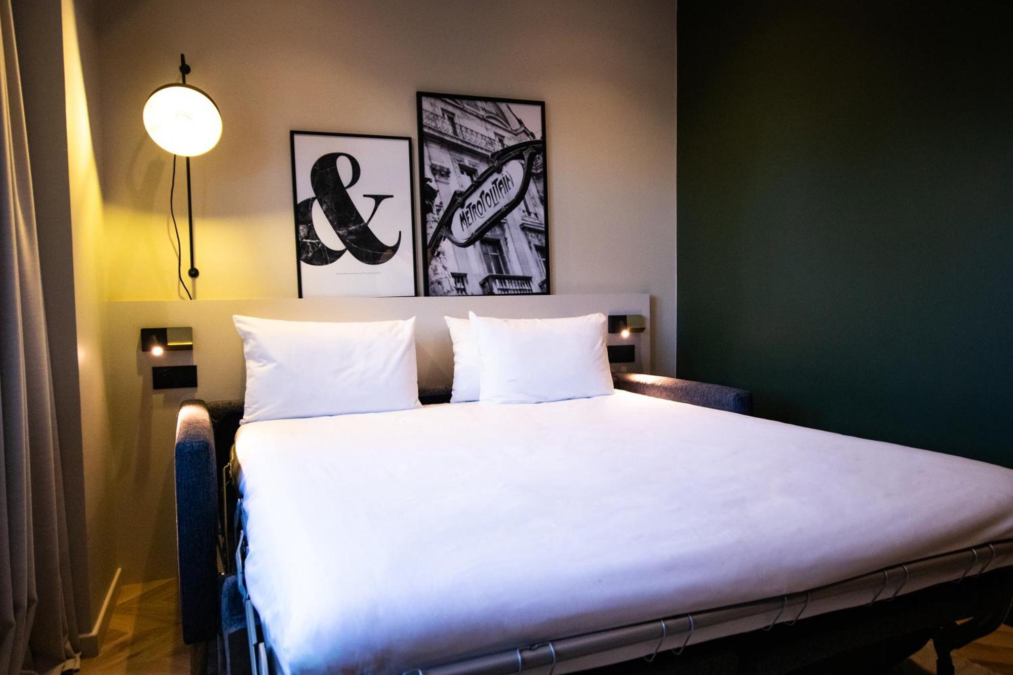 Apartamento Superior com 1 Cama de Casal e Sofá
