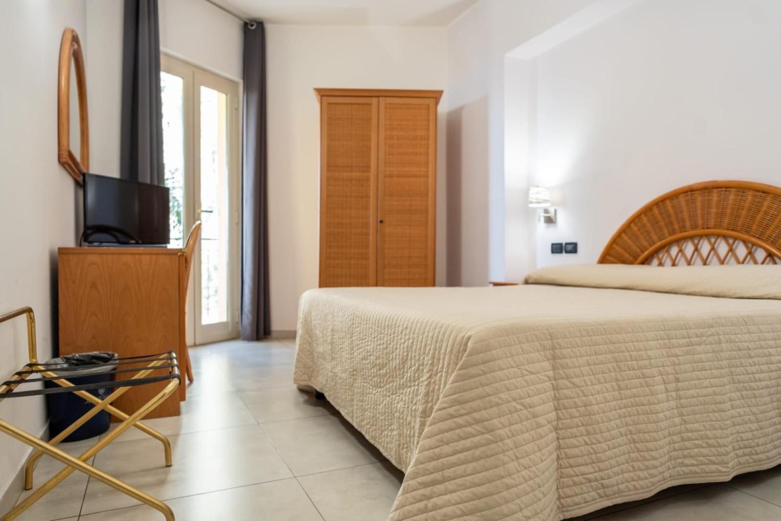 Twin Room Sea View