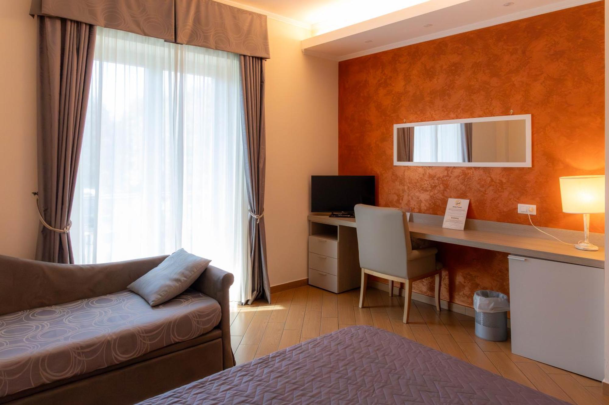 Deluxe Junior Suite
