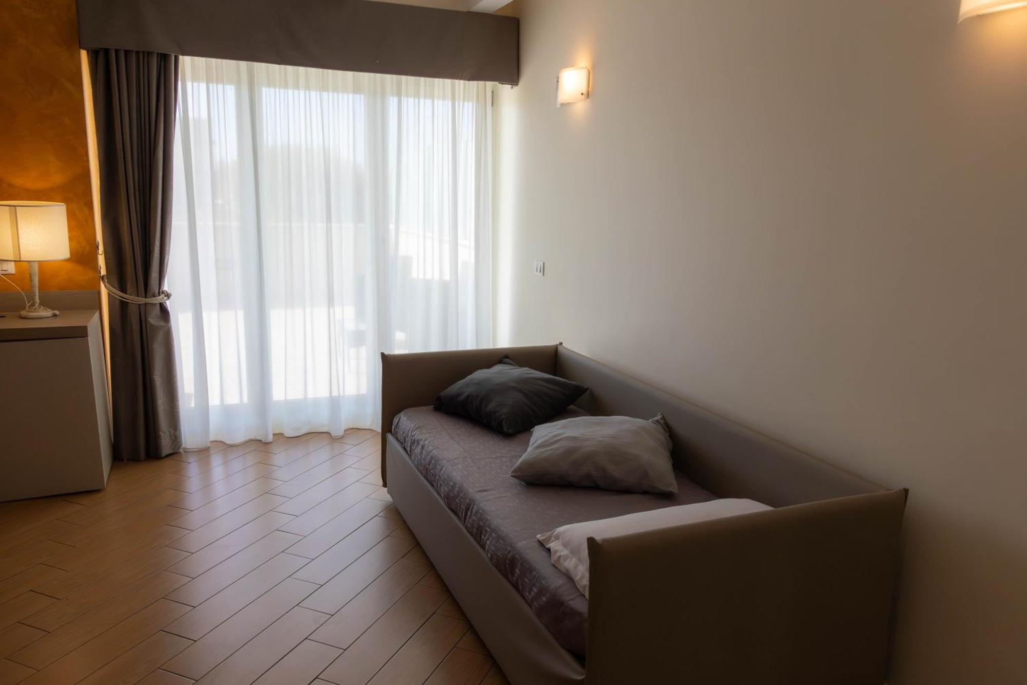 Deluxe Junior Suite