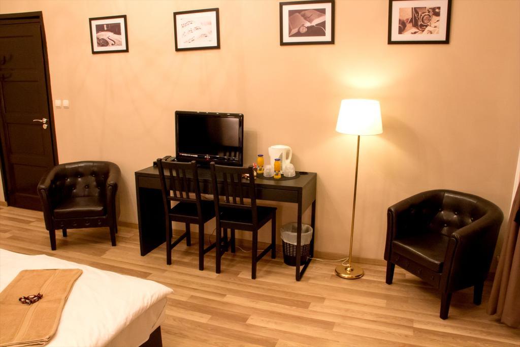 Deluxe Double Room with Bath