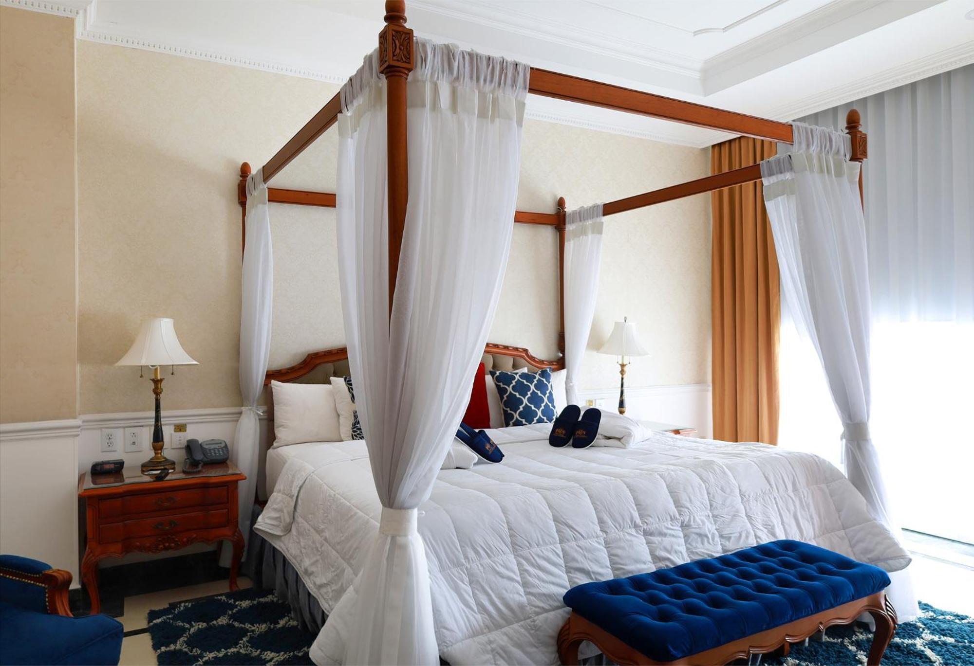 Junior Suite Zocalo View