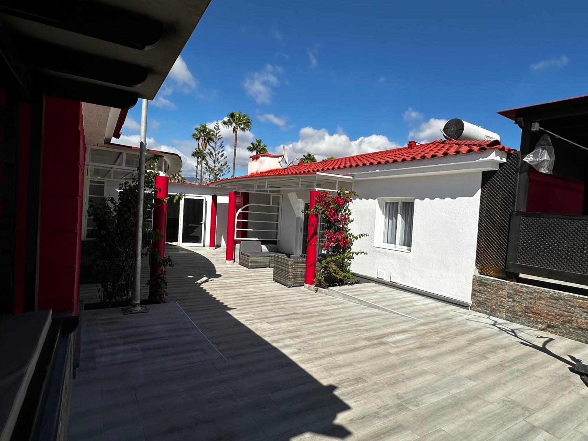 Standard Bungalow
