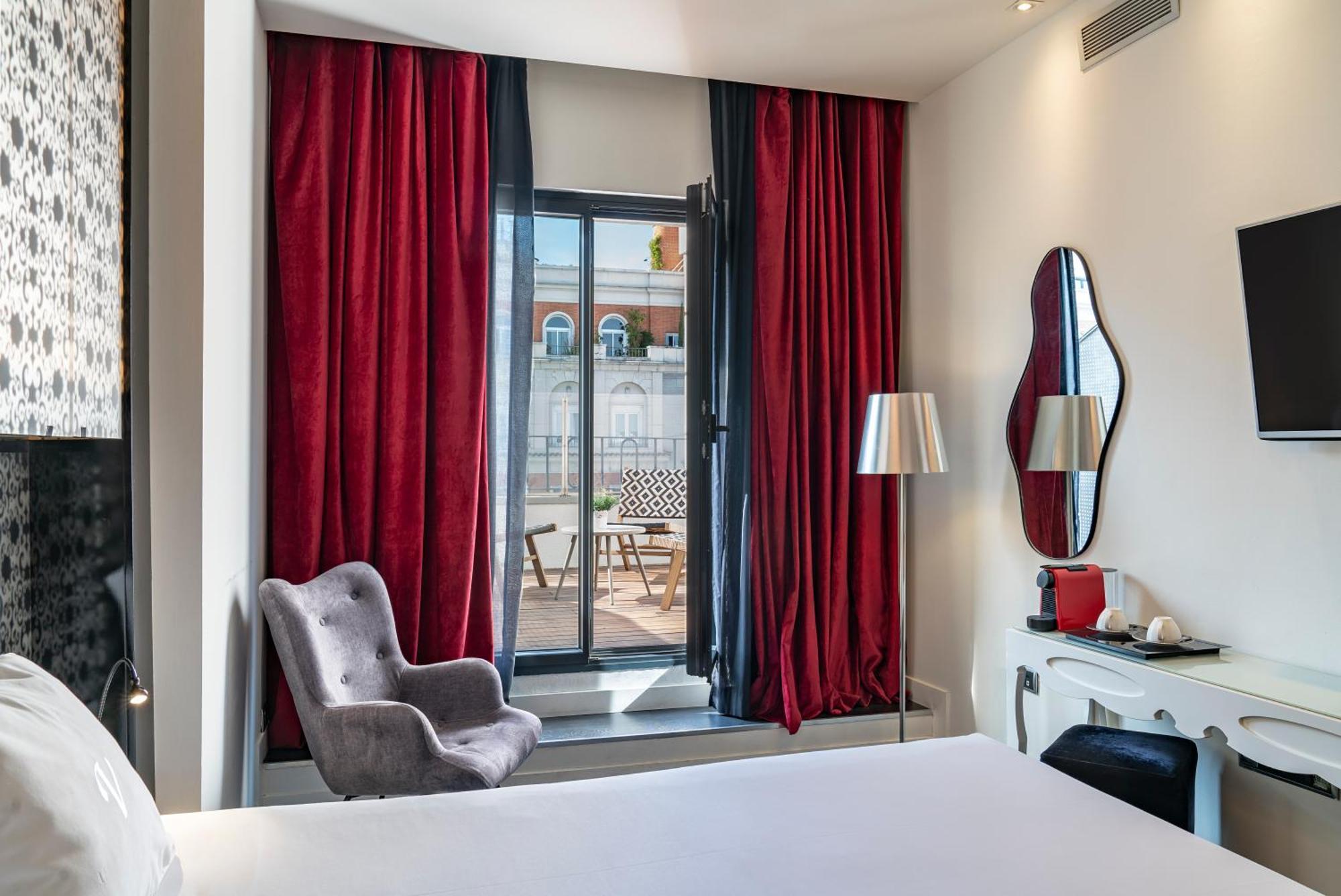 Superior Room Terrace