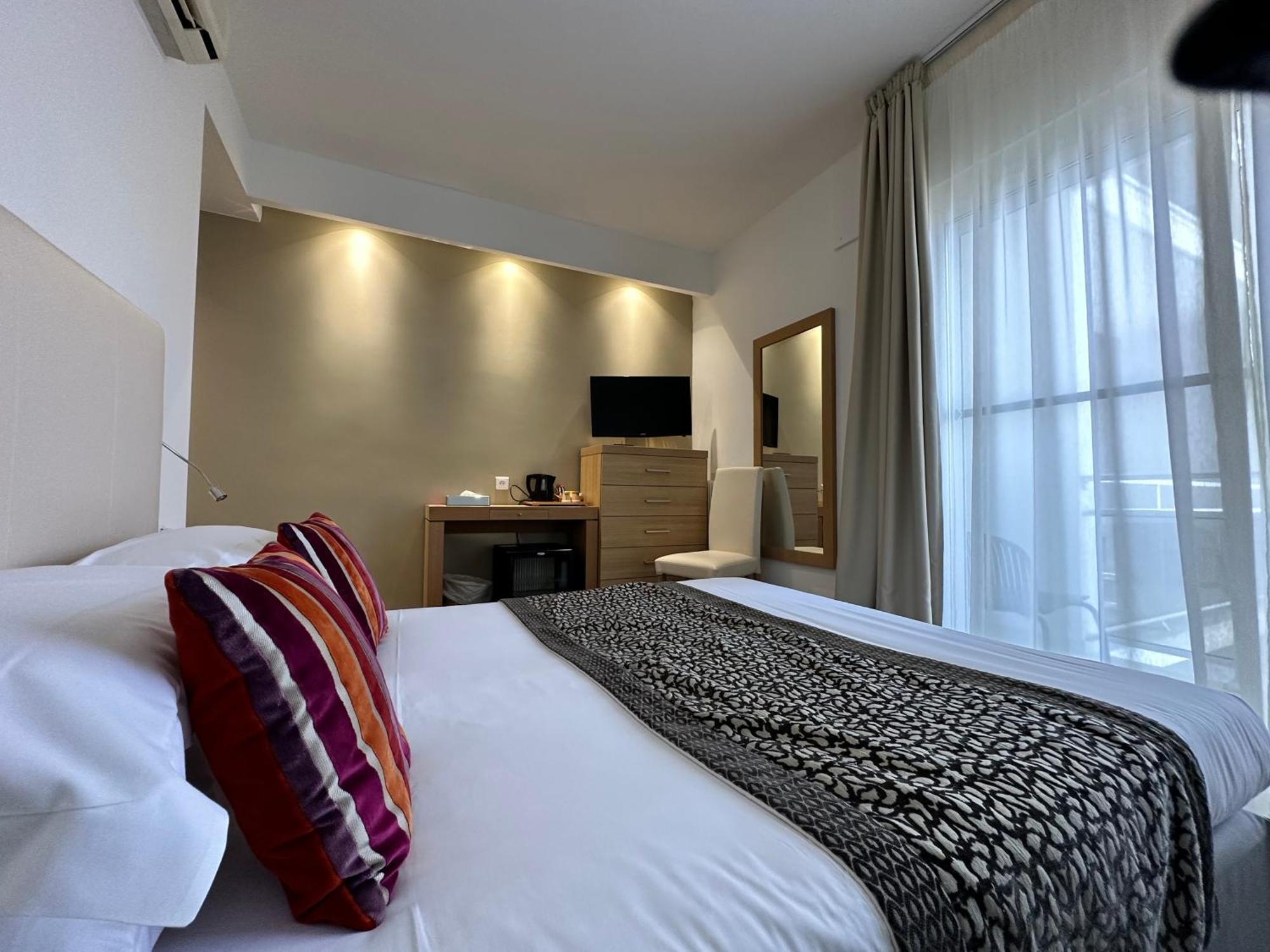 XL - Triple Room with Balcony,1279227955:JPEG