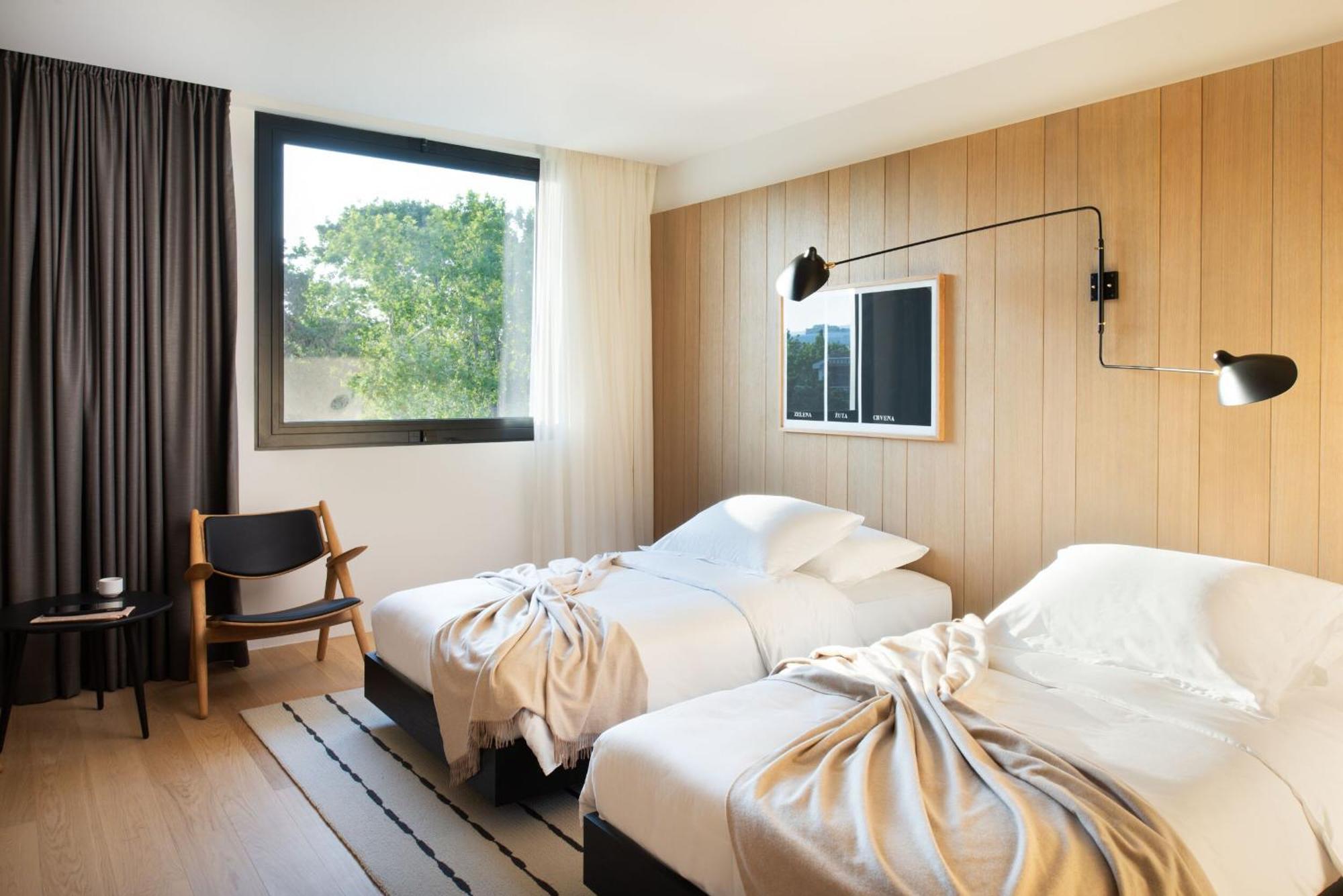 Superior Twin Room City View