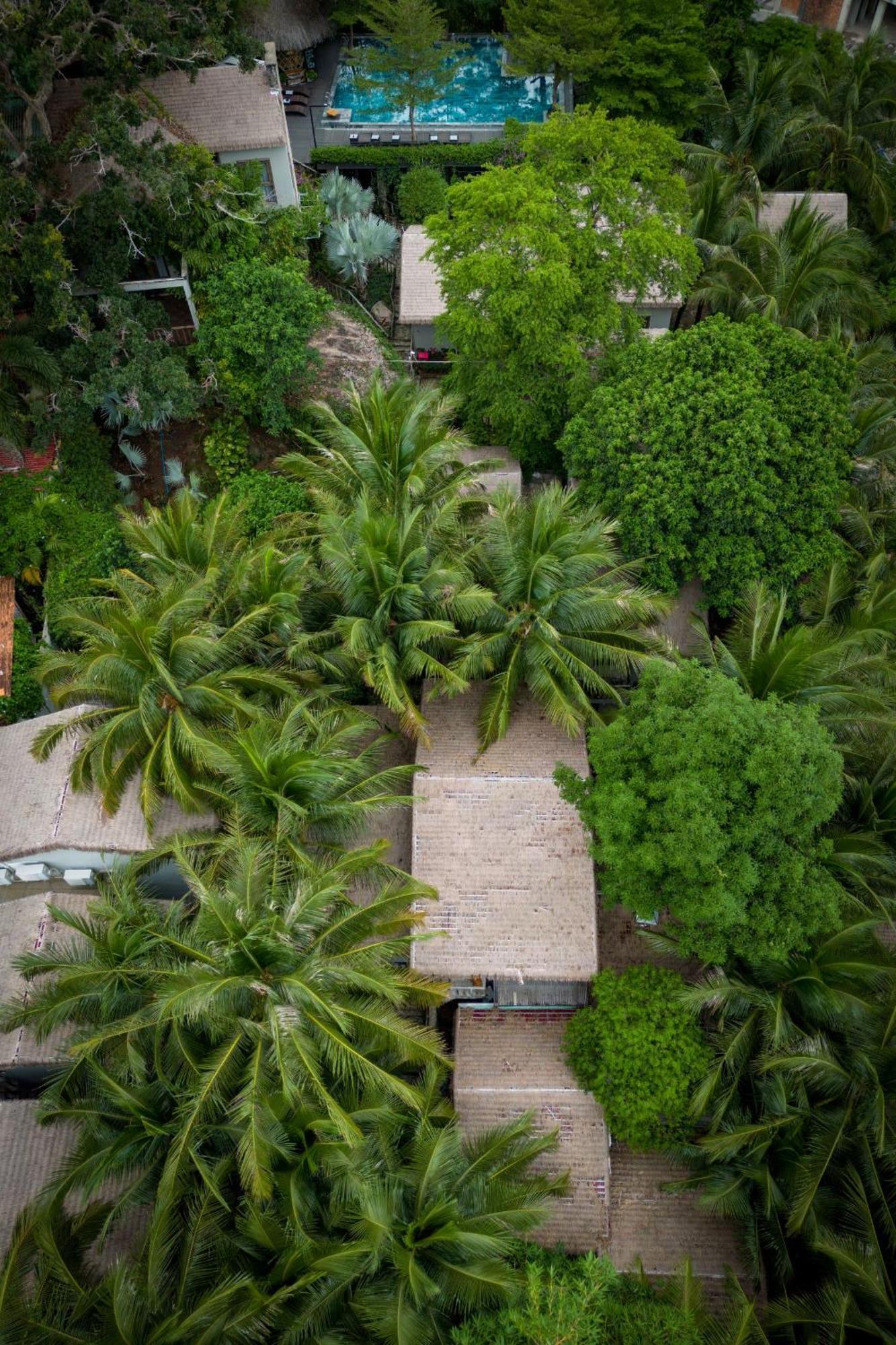 Cozy Double room Tropical Village