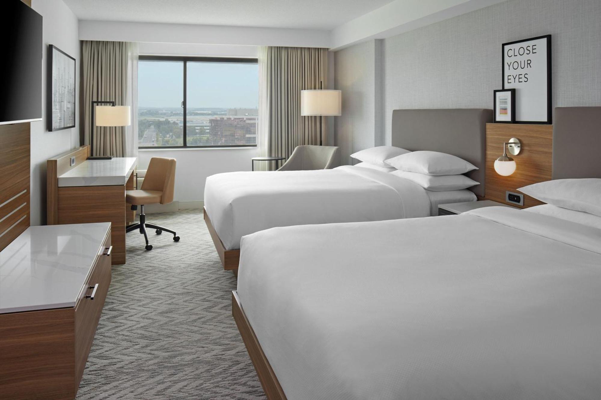 Chambre avec 2 Grands Lits Queen-Size