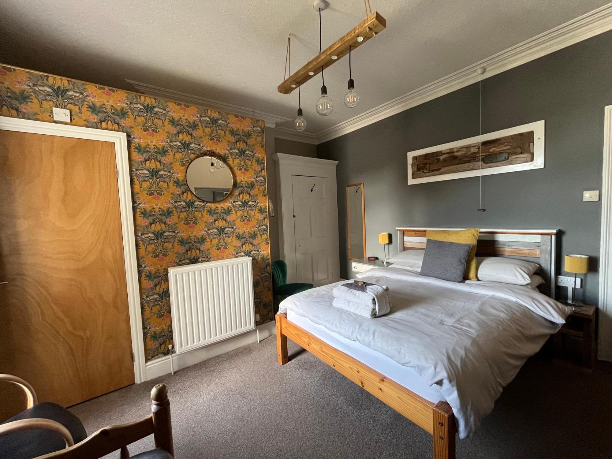 Double or Twin Room Shower