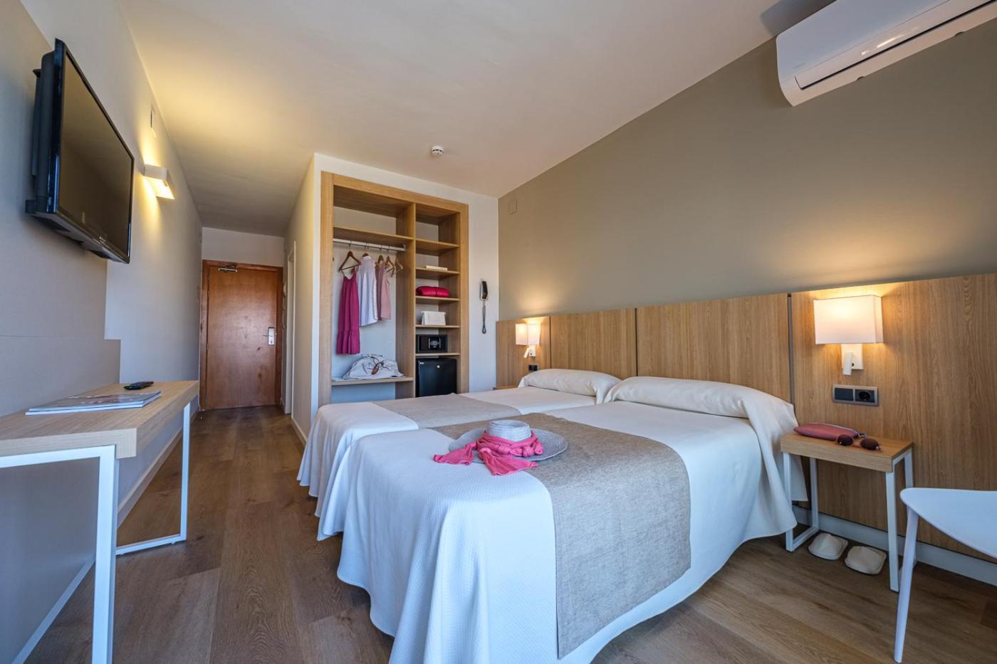 Superior Double or Twin Room Terrace