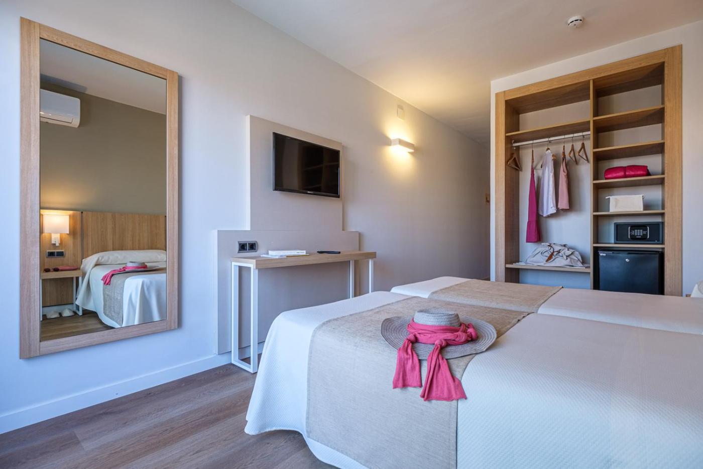 Superior Double or Twin Room Terrace