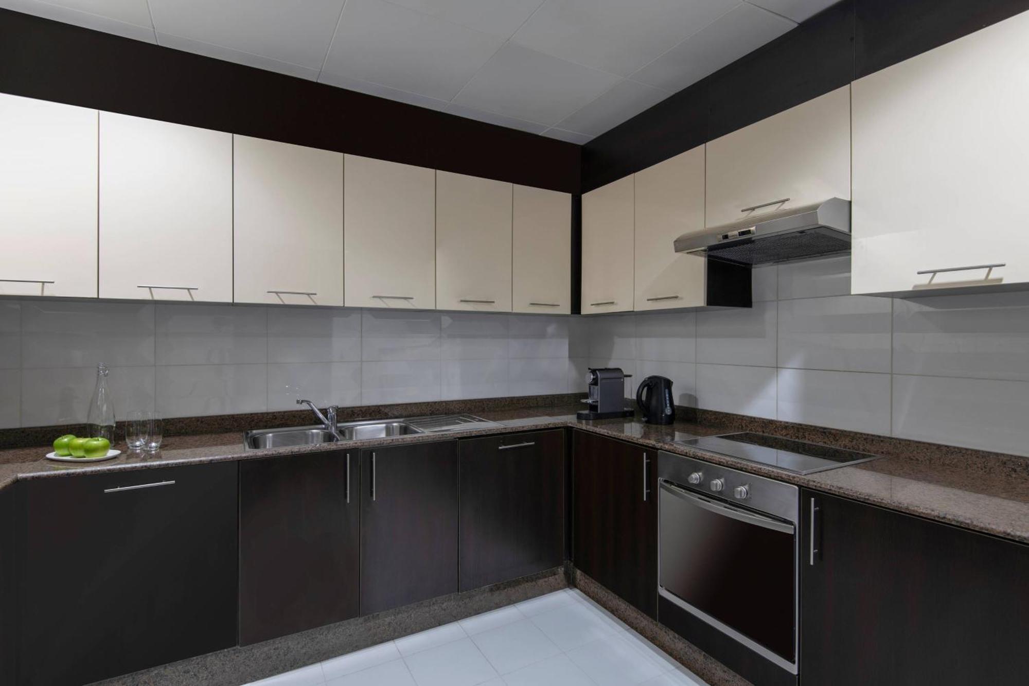 Deluxe 1 Bedroom Apartment