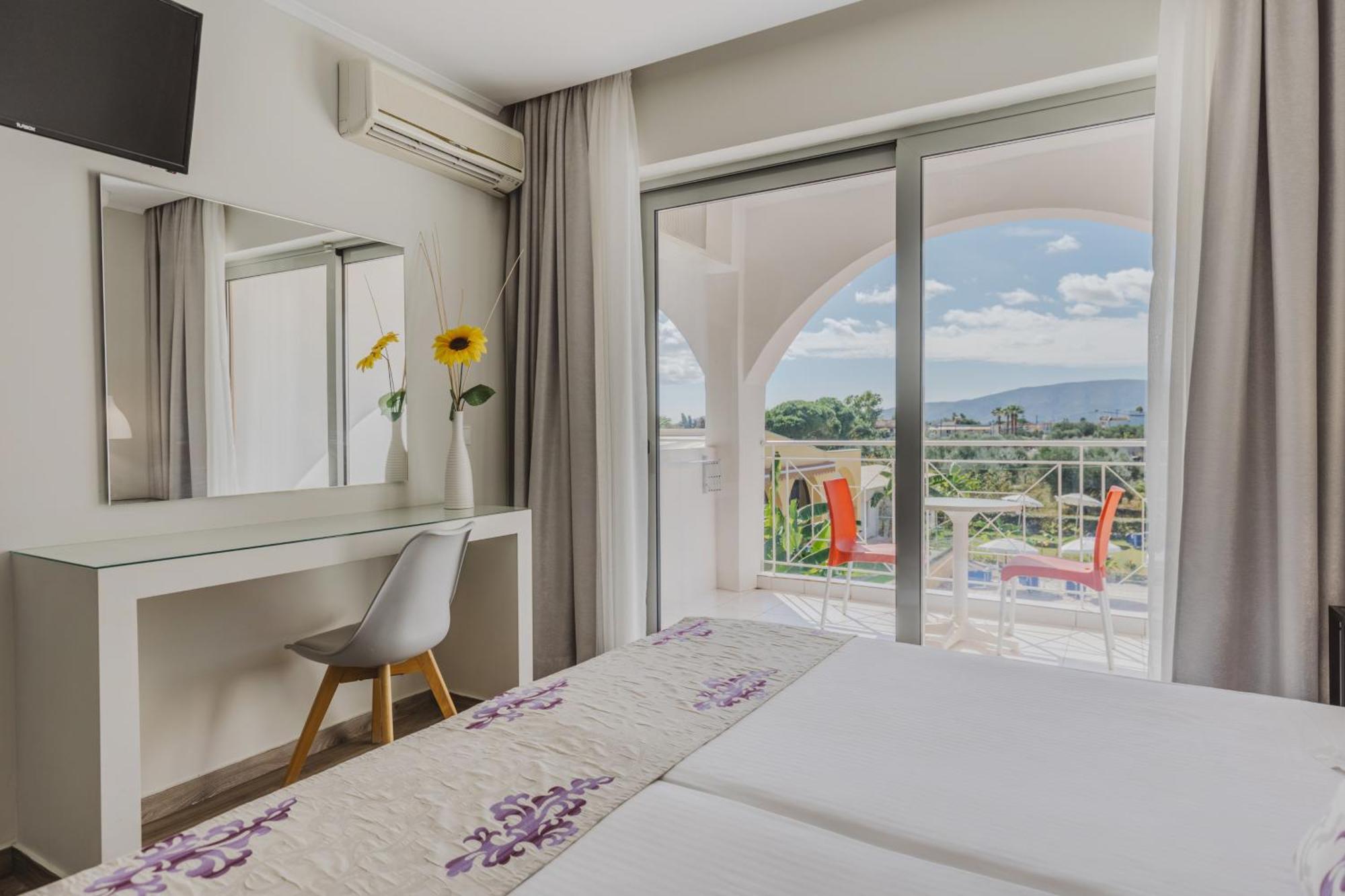 Deluxe Double Room Balcony