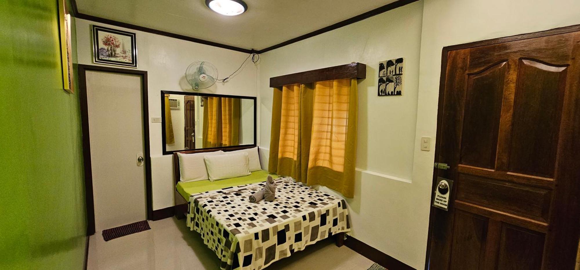 Deluxe Double Room Side Sea View