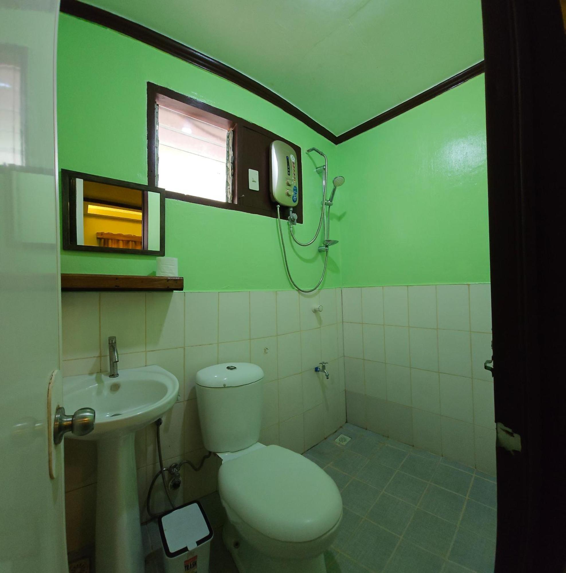 Deluxe Double Room Side Sea View