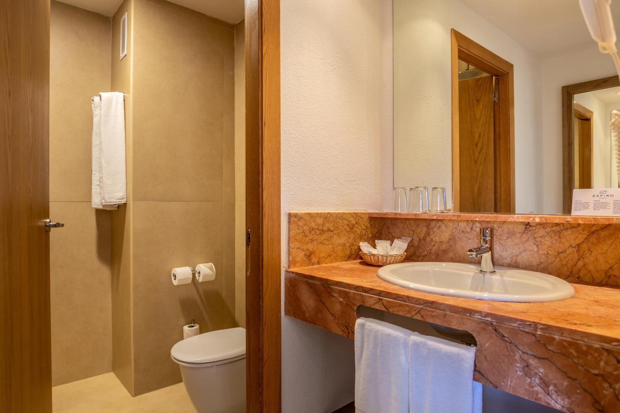 Suite mit 1 Schlafzimmer