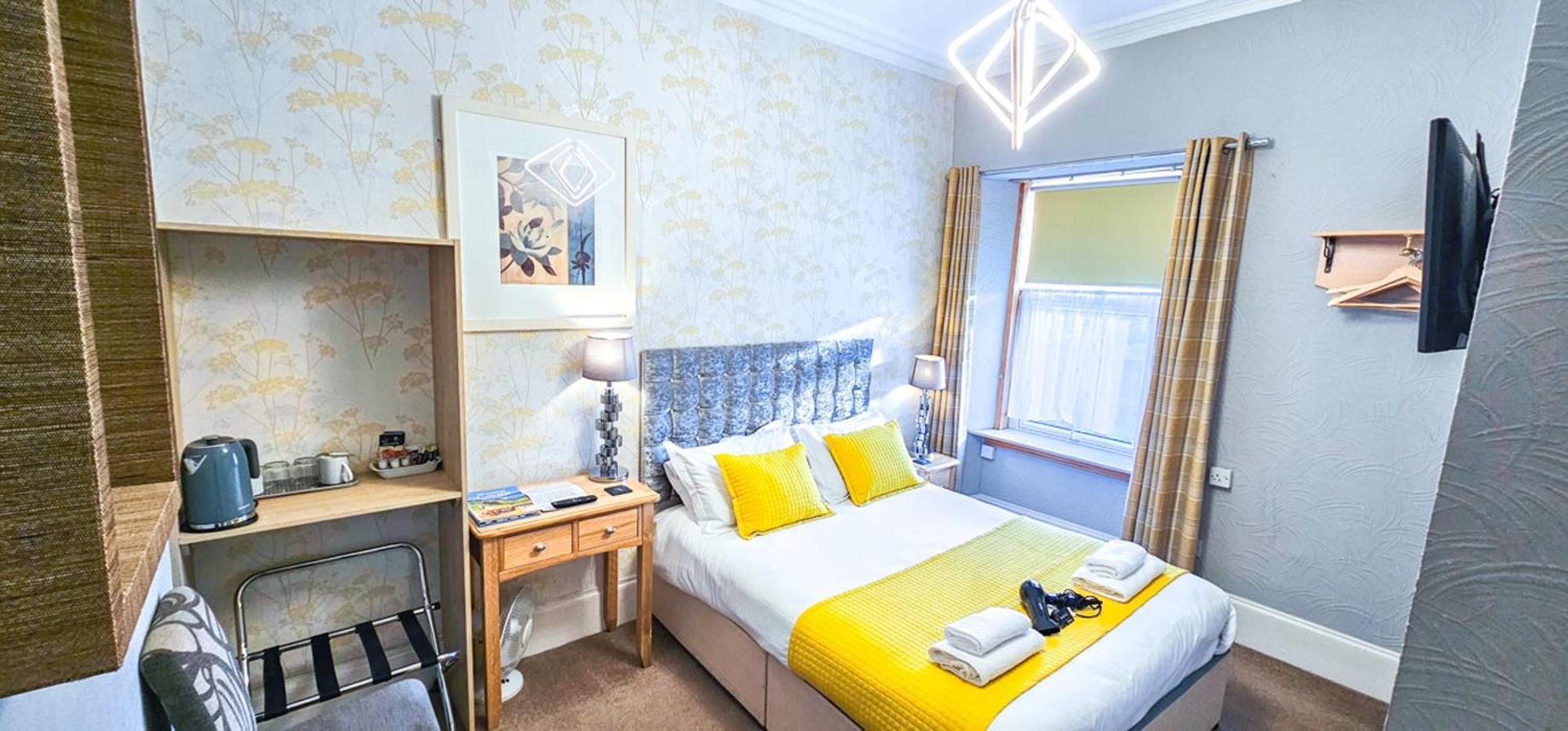Standard King Room