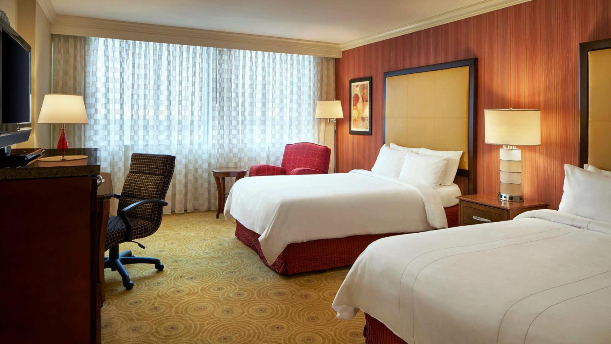 Quarto com 2 Camas de Casal - Piso Concierge