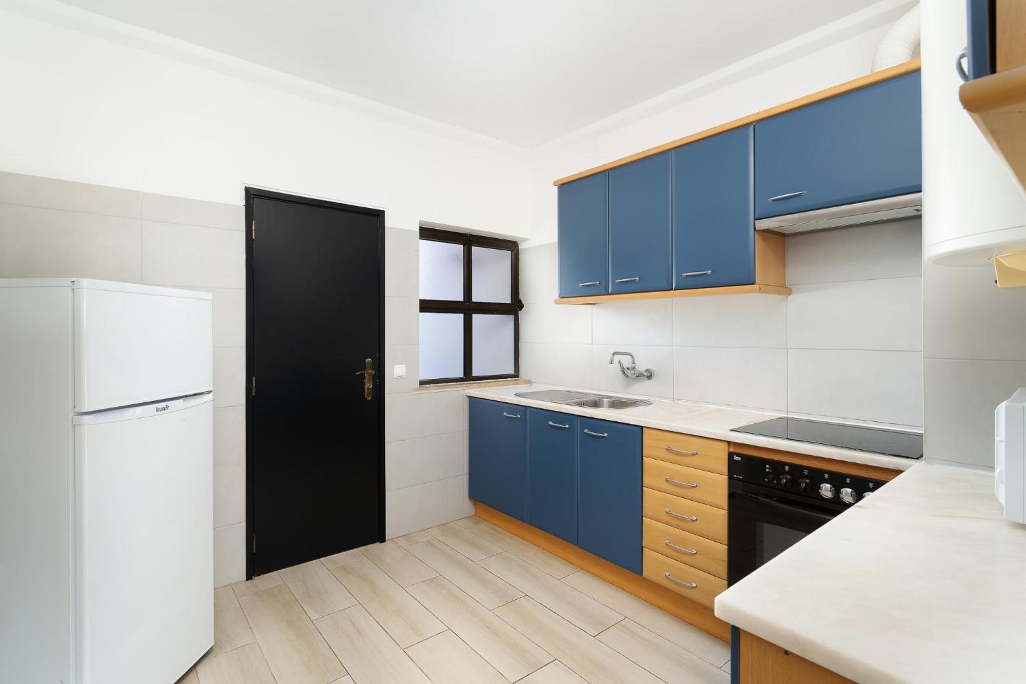 Superior Three-Bedroom Apartment