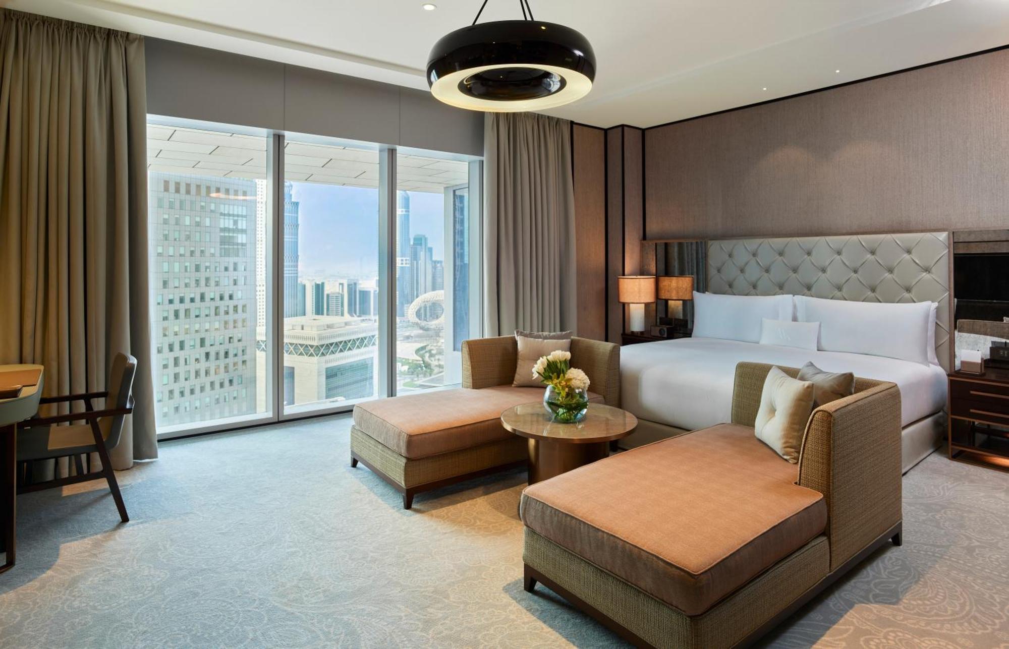 King Grand Deluxe Room DIFC Skyline View
