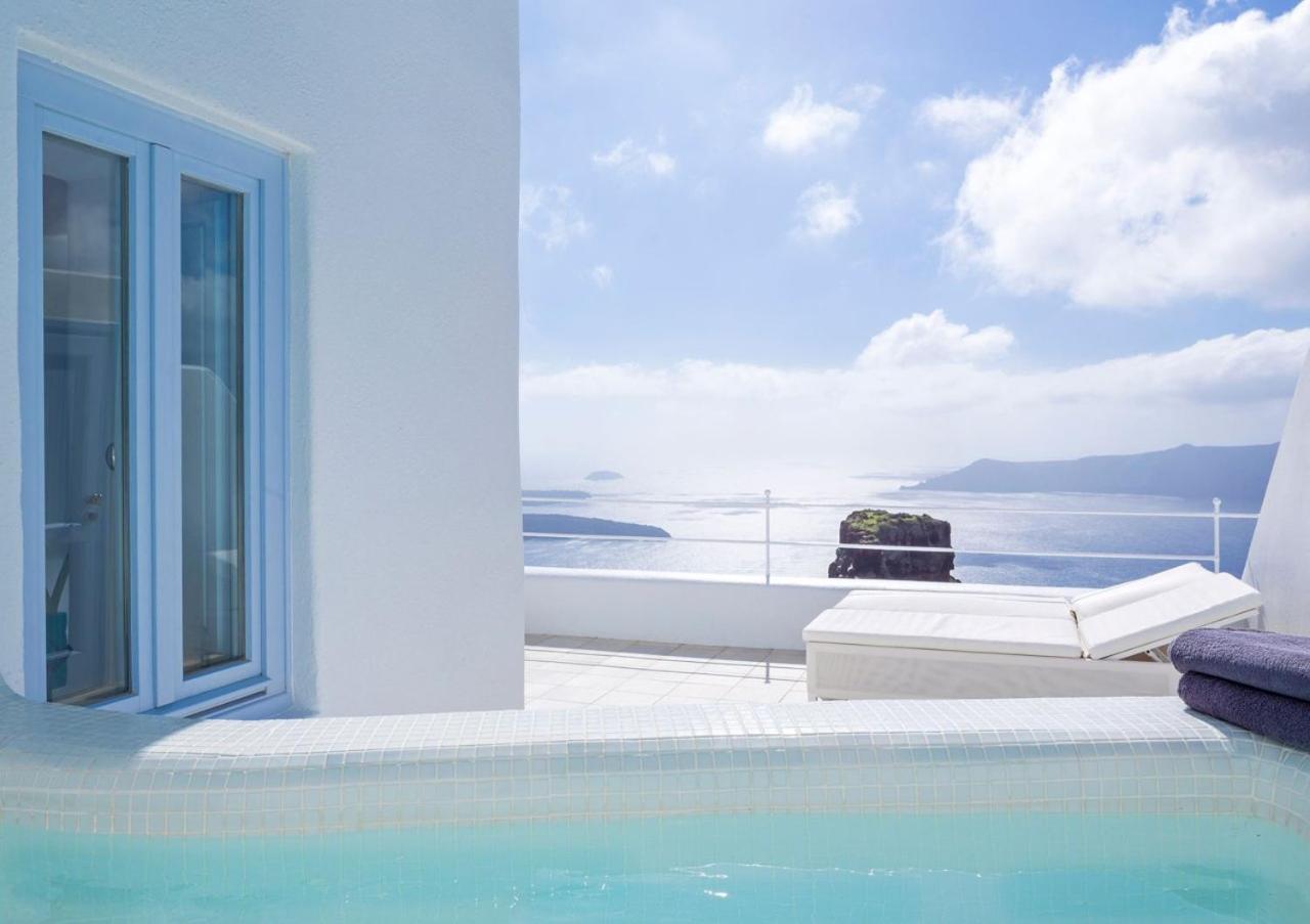 Astra Suite Outdoor Hot Tub