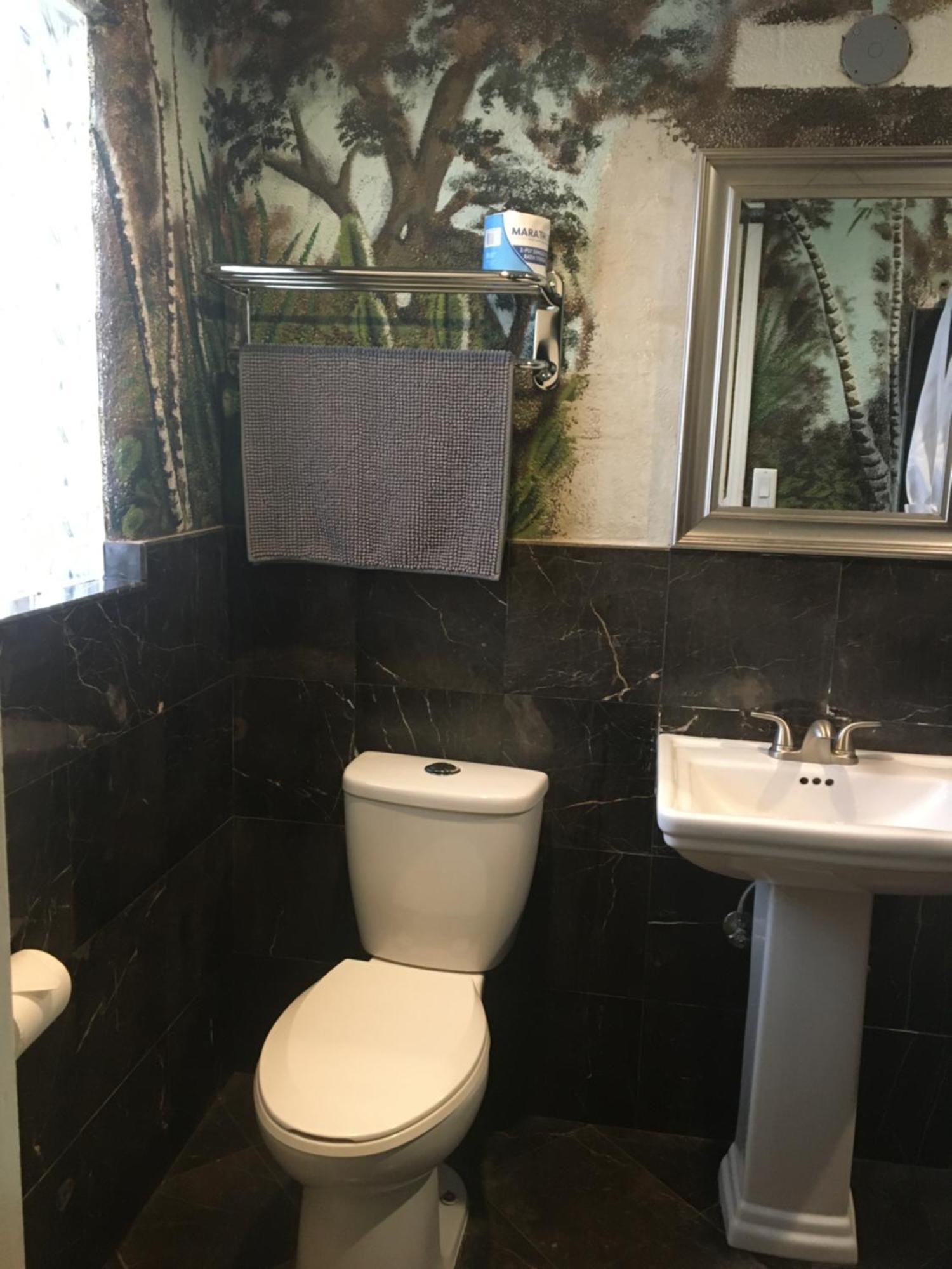 Deluxe King Studio