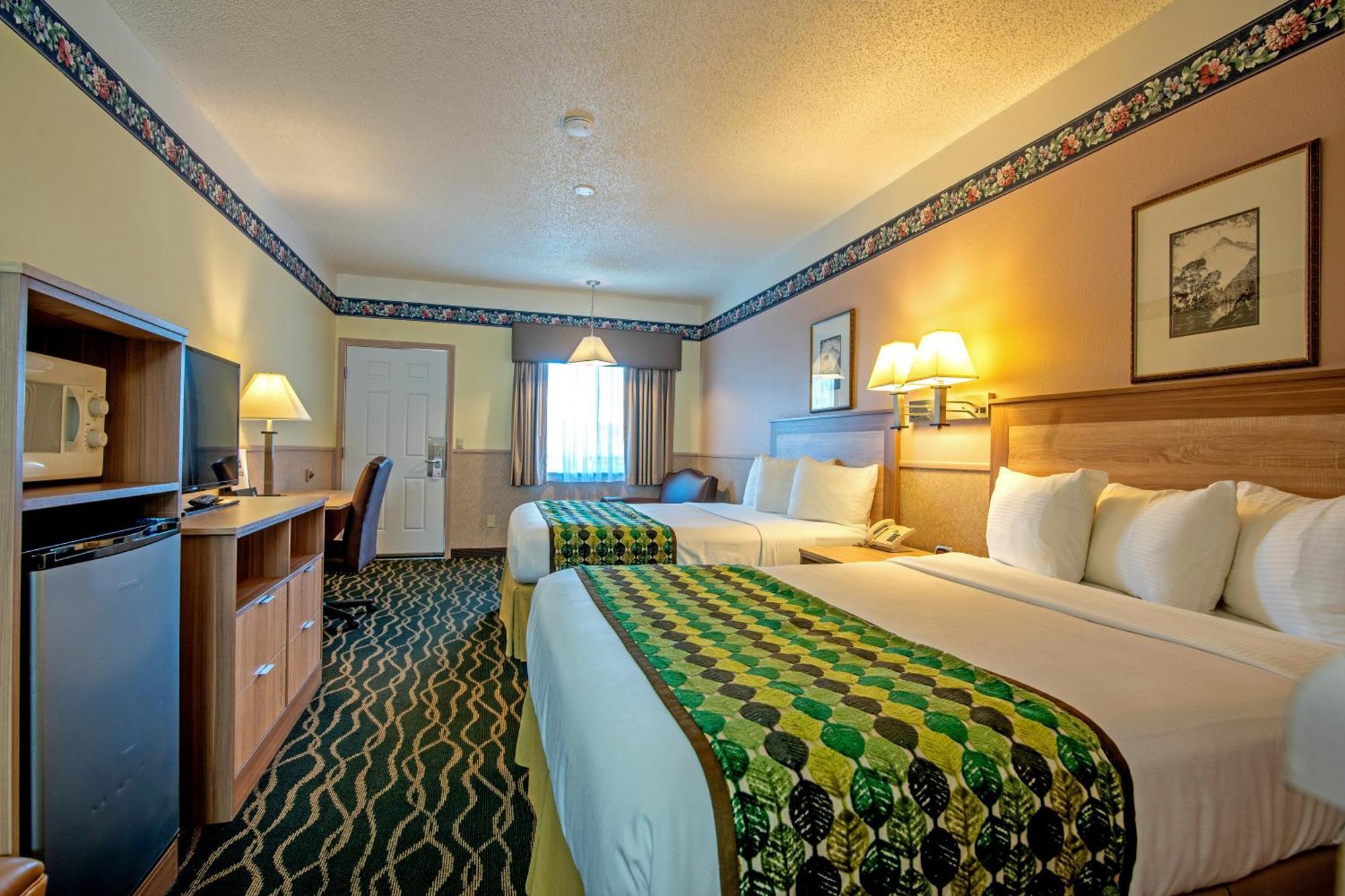 Double Queen Room