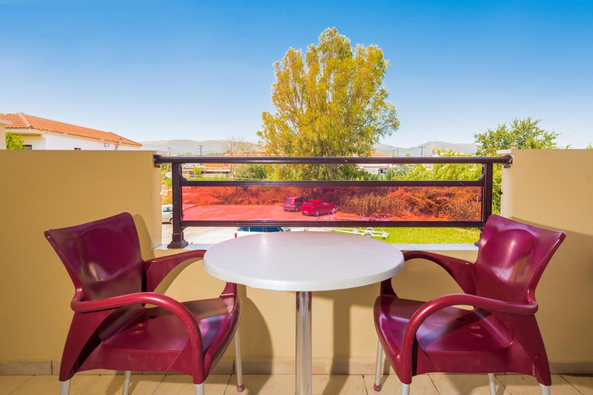 Double or Twin Room Balcony