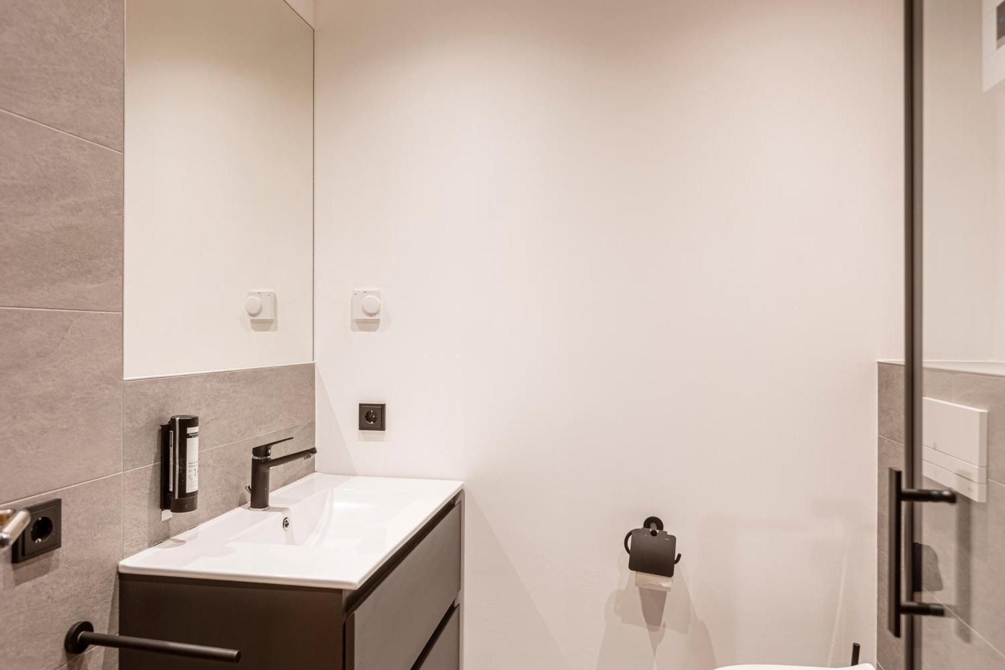 Two-Bedroom Suite IR-Sauna