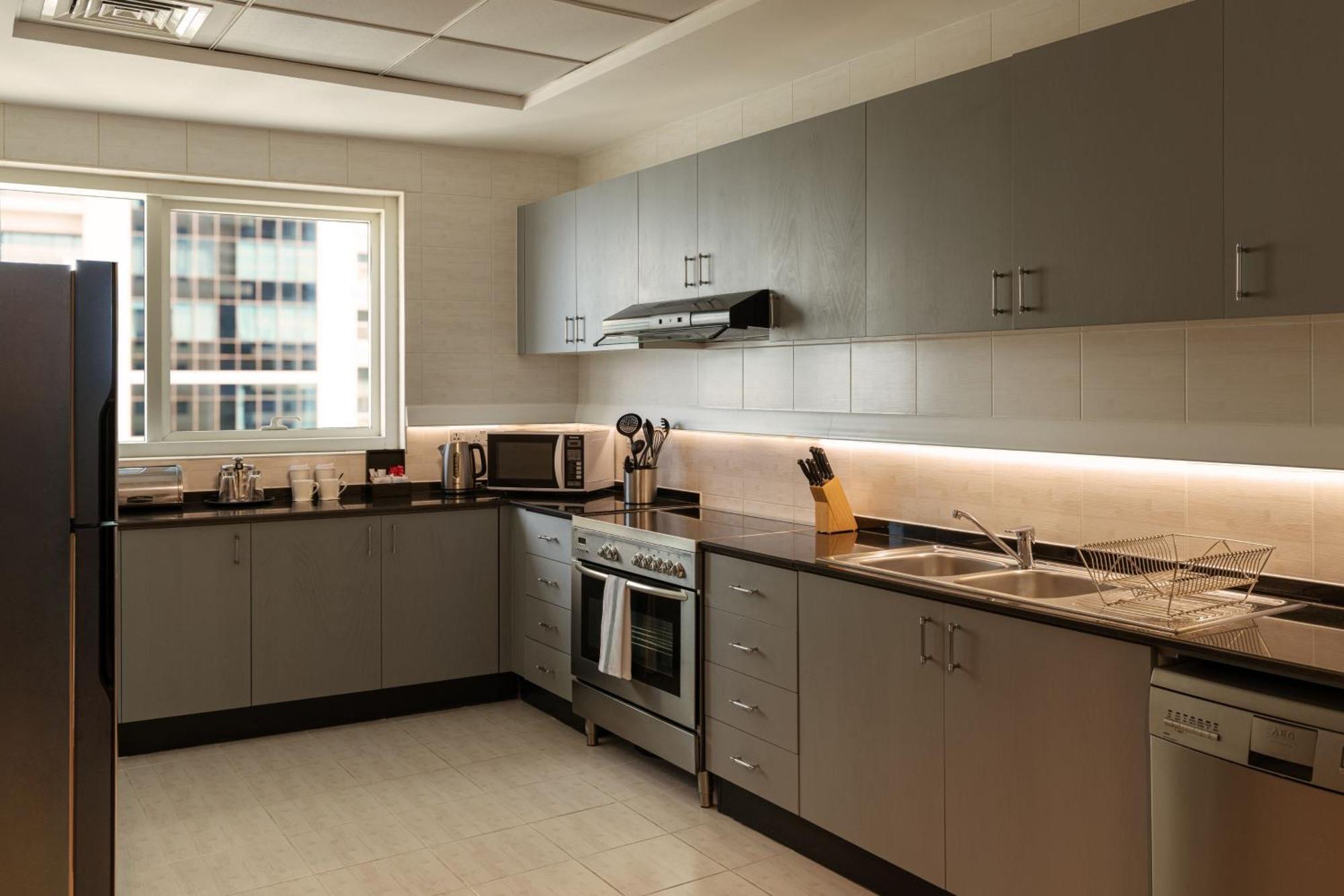 Renovated One-Bedroom Suite City View