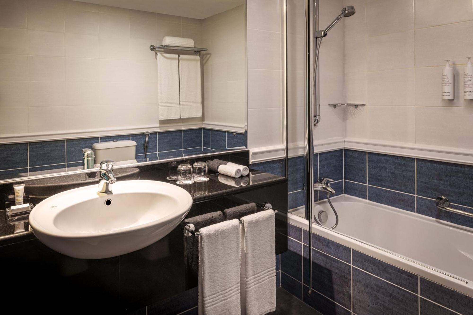 Renovated One-Bedroom Suite City View