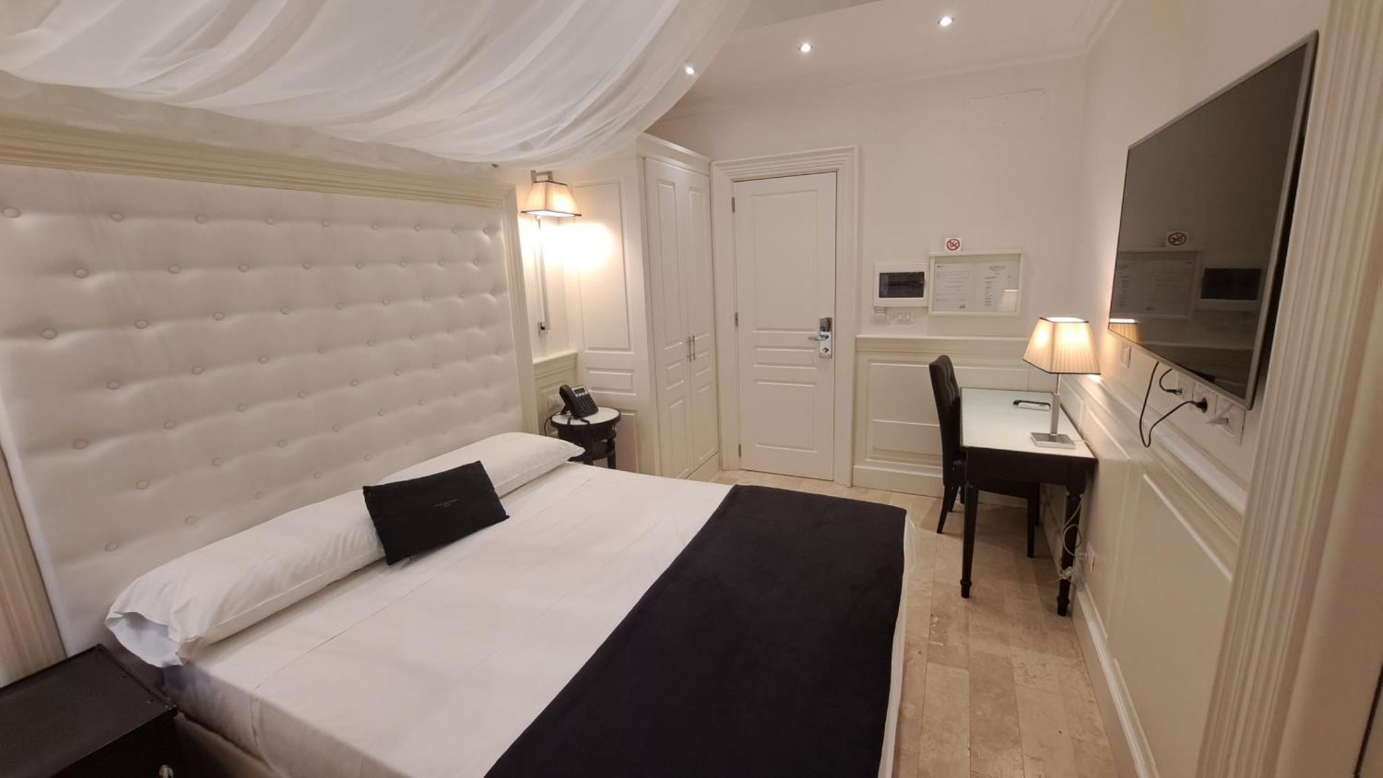 Small Double Room