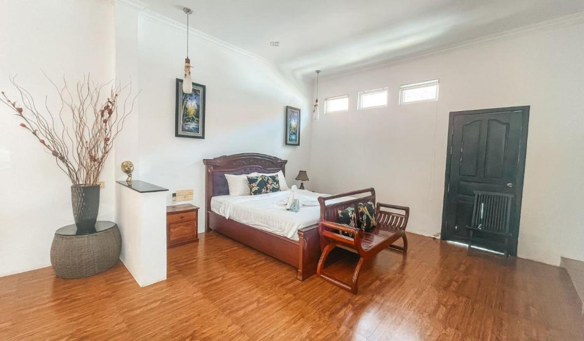 Kamer met Kingsize Bed en Balkon