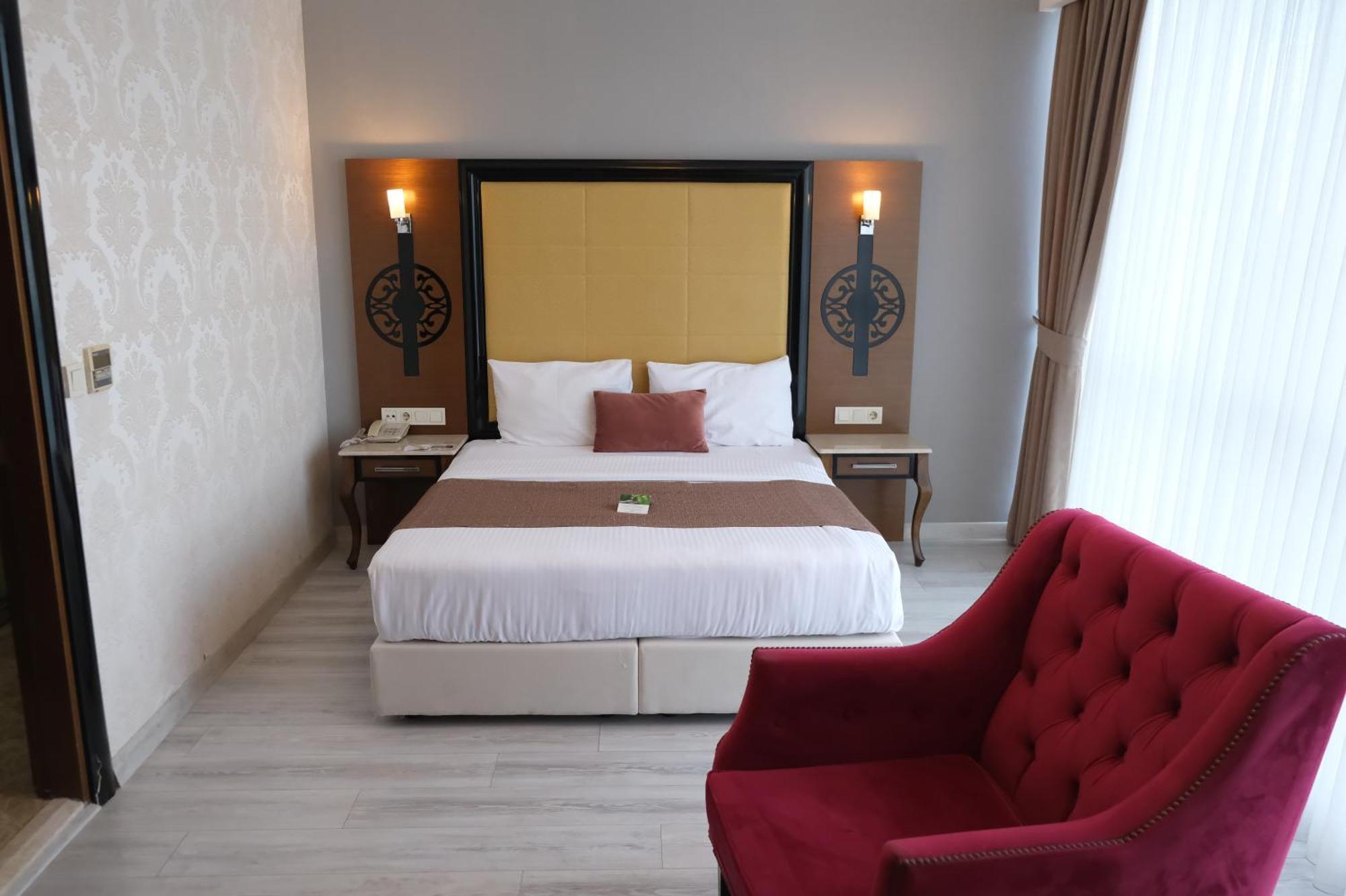 Deluxe Double Room,1544573131:JPEG