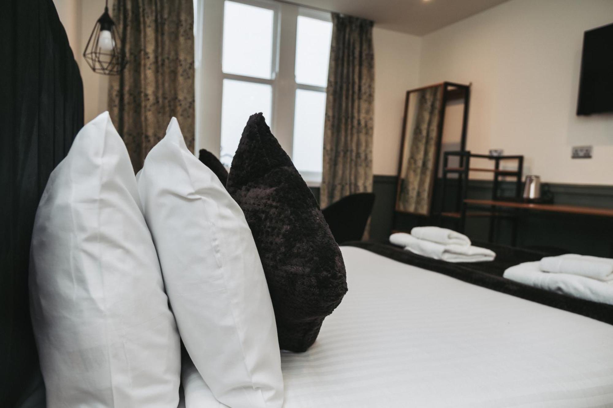 Standard Double Room,1544895568:JPEG