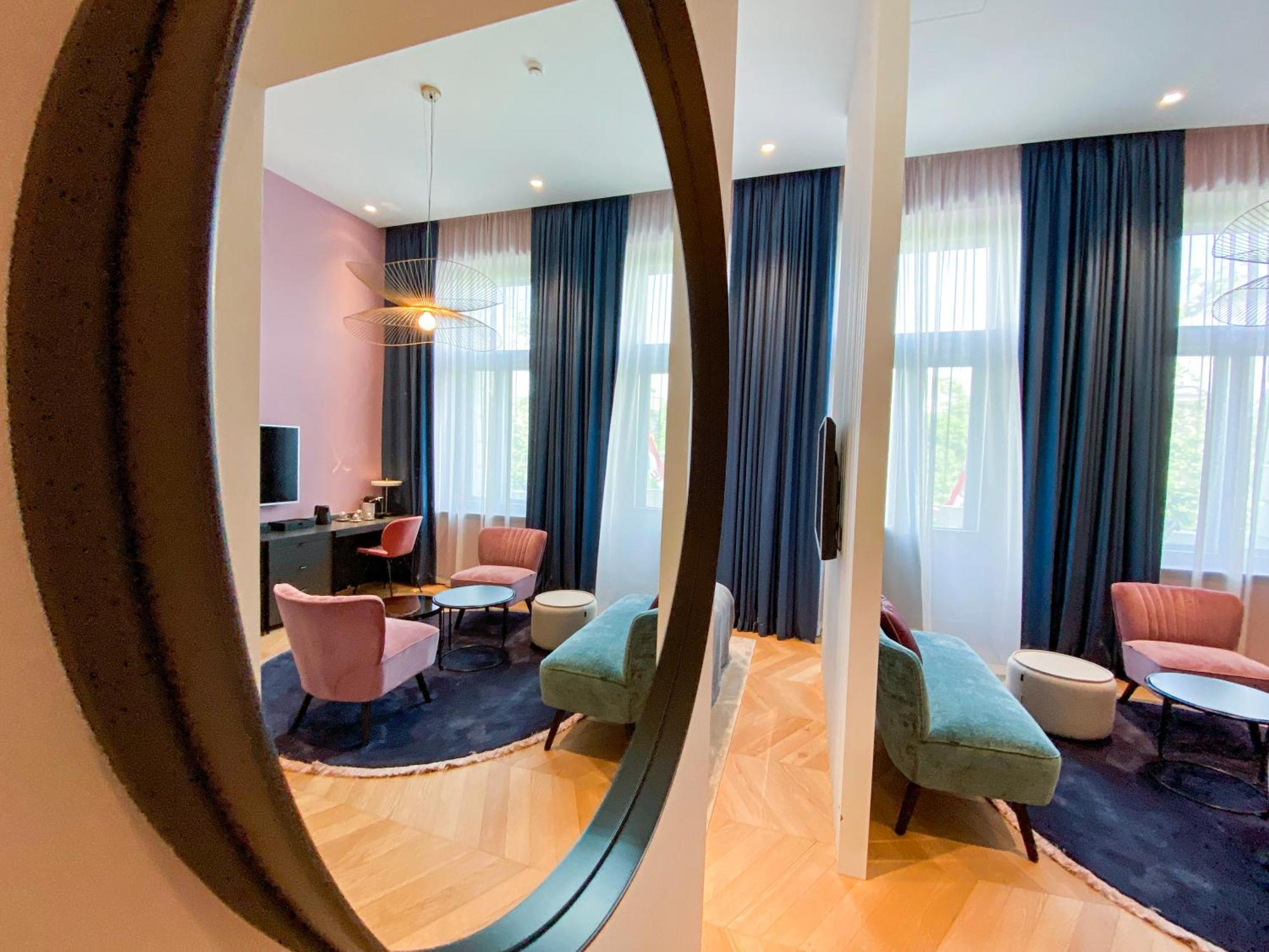 Suite