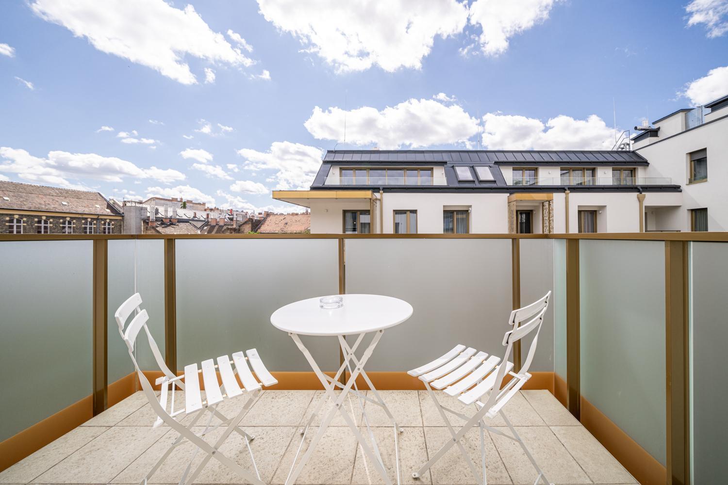 Superior Studio Balcony