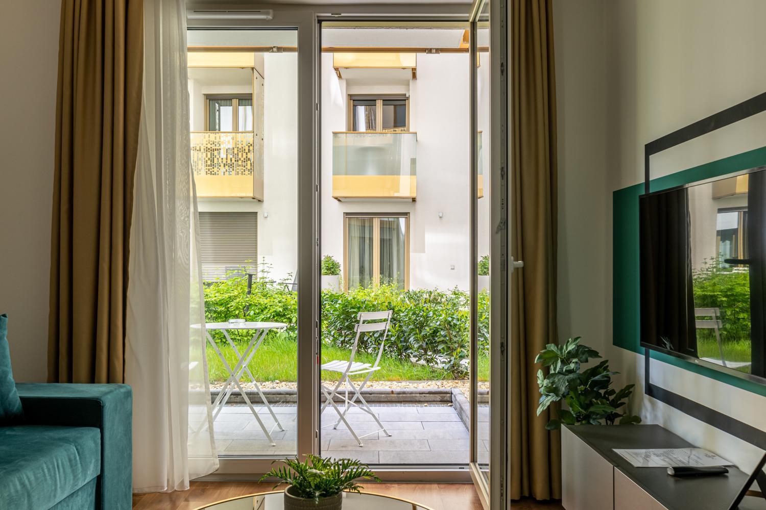 Superior Studio Balcony